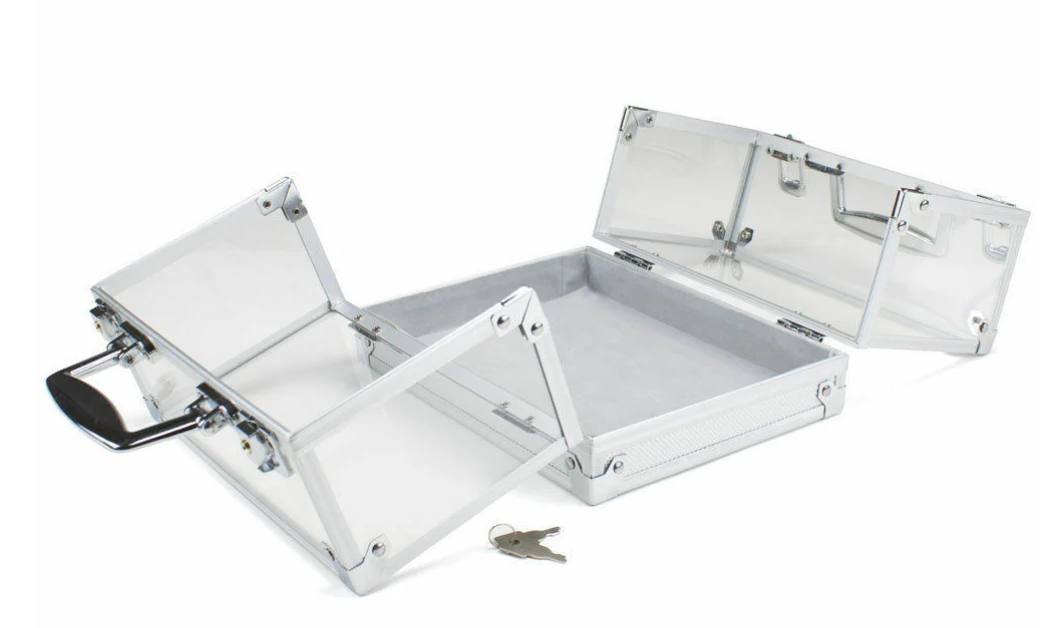 600pc Acrylic Poker Chip Case (With Racks)