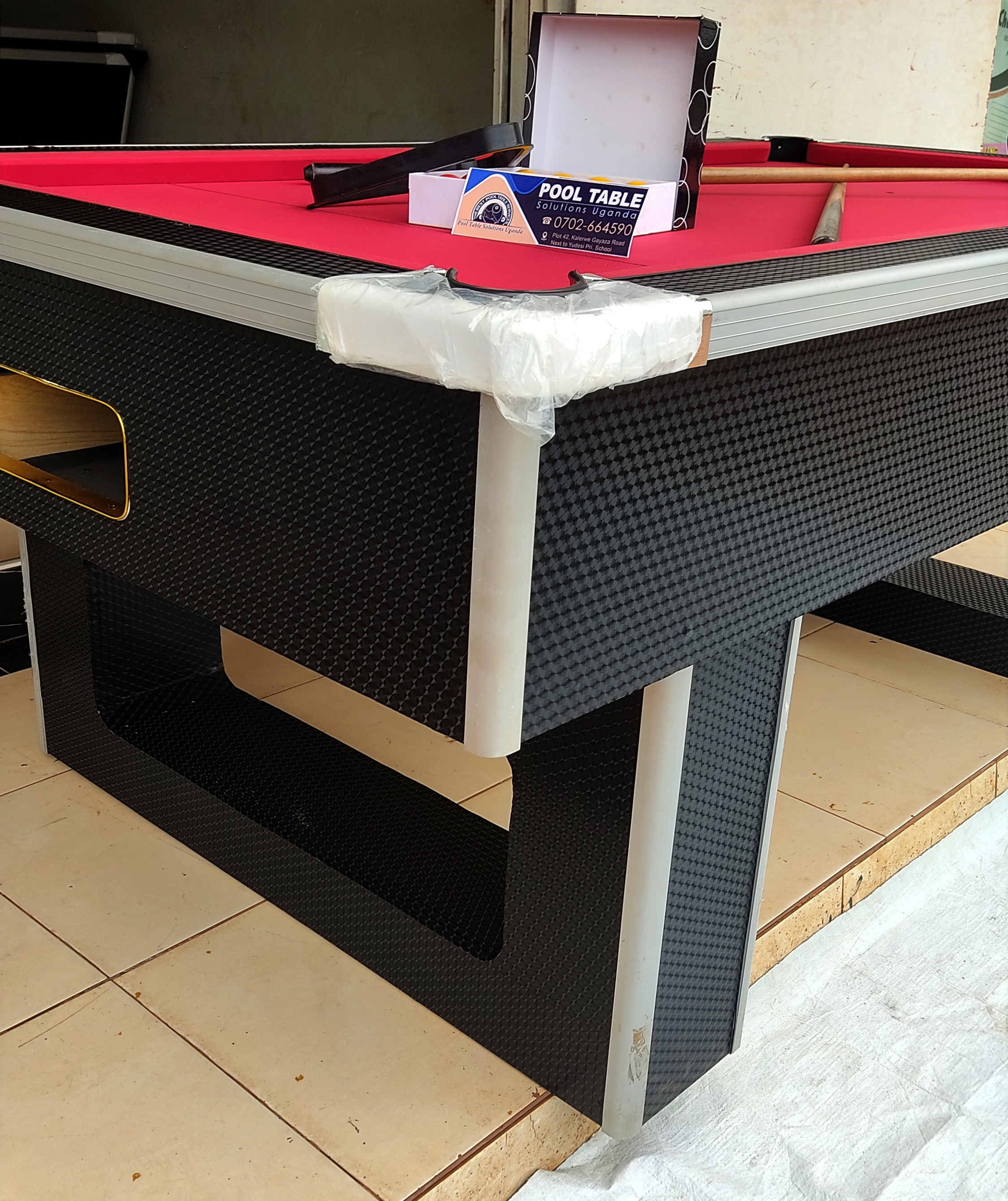 hotel and home luxury richmond pool table black