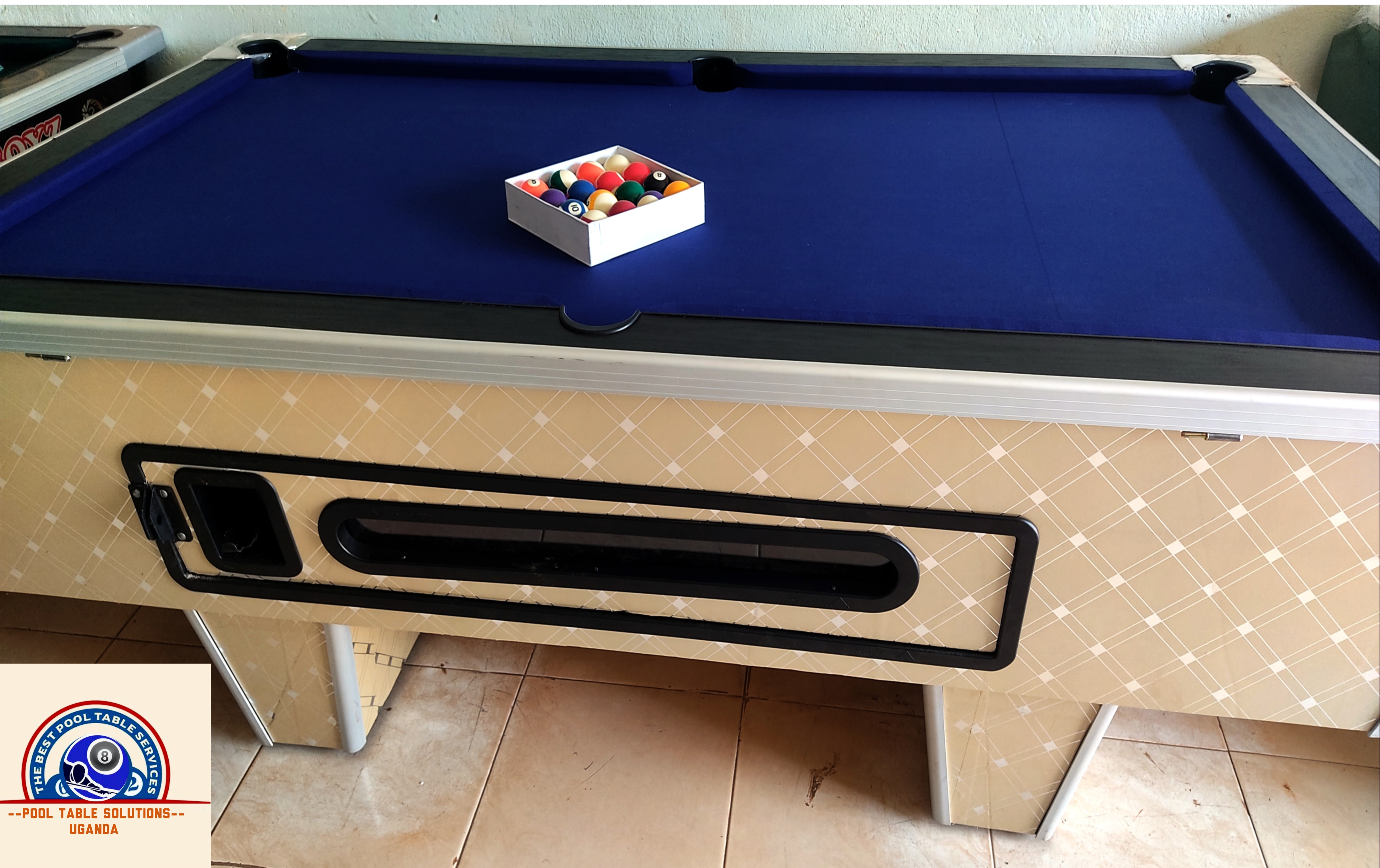 pool table gold strips with blue cloth
