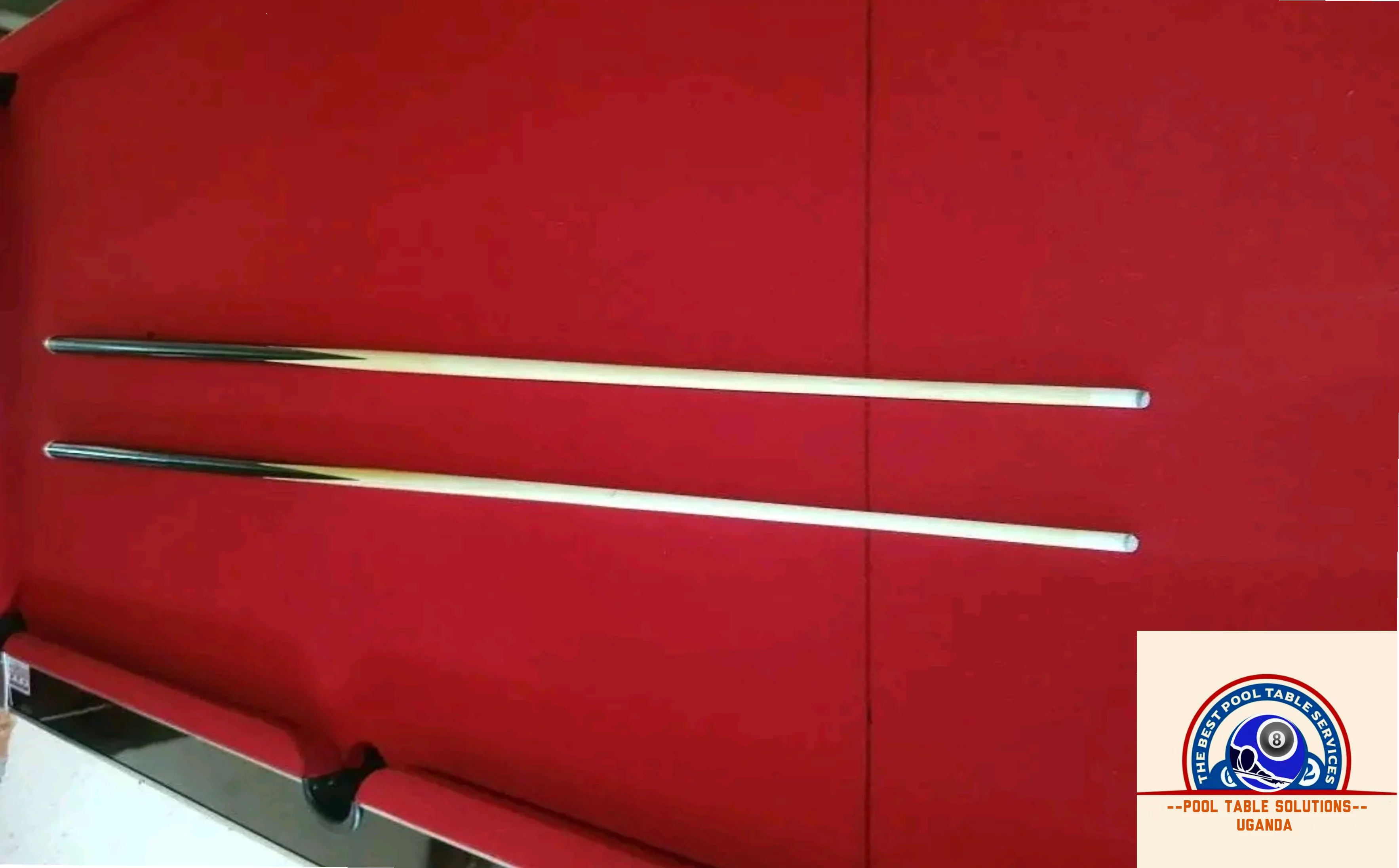 Pool table Cue stick black