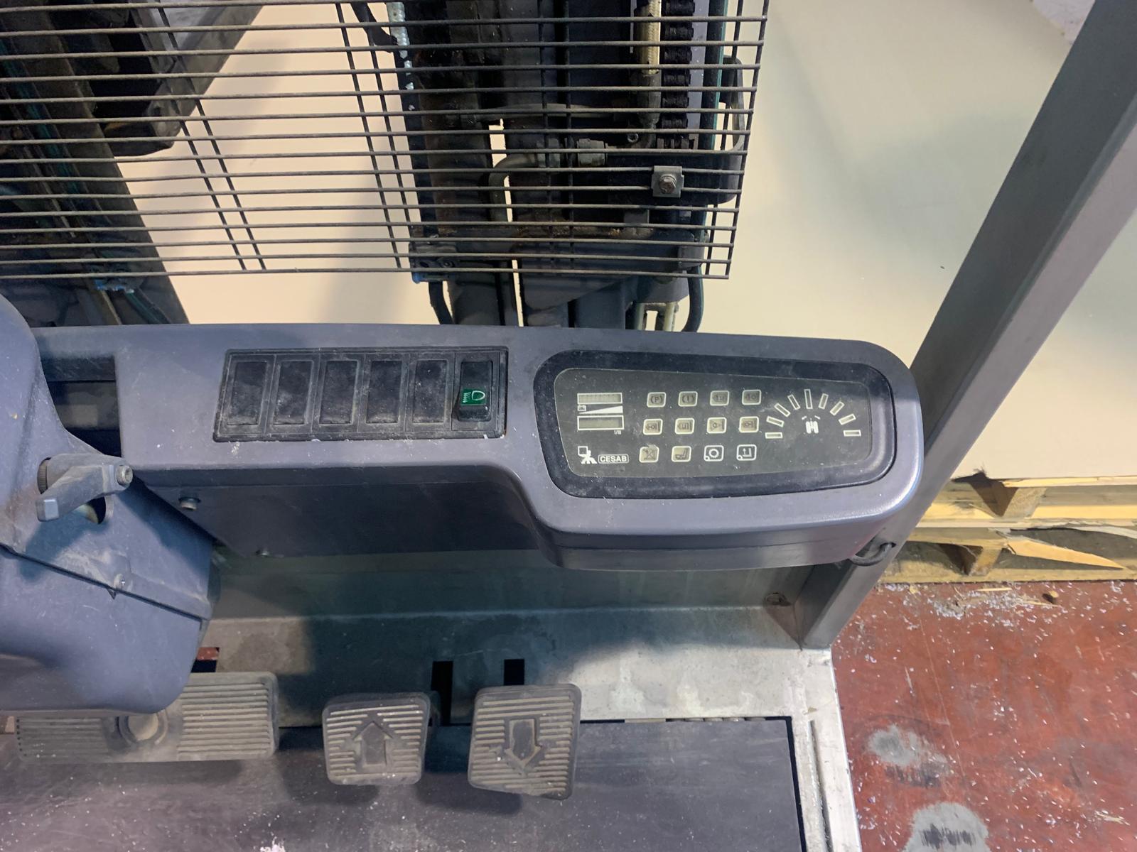 Carrello elevatore Cesab BLITZ 318 