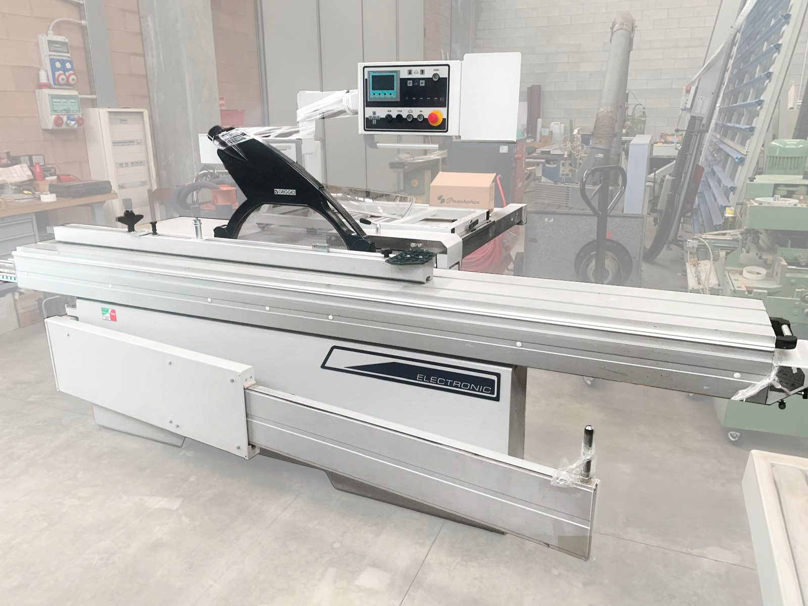 Griggio squadratrice Unica 400