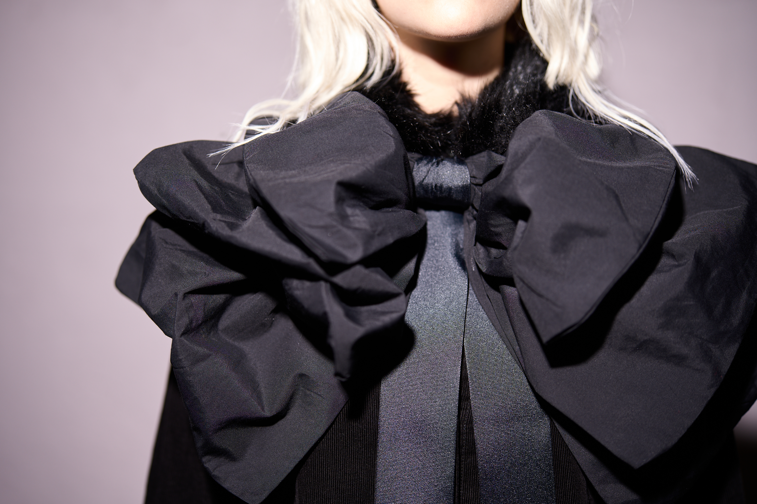 Claudia Ribbon Crop blouse