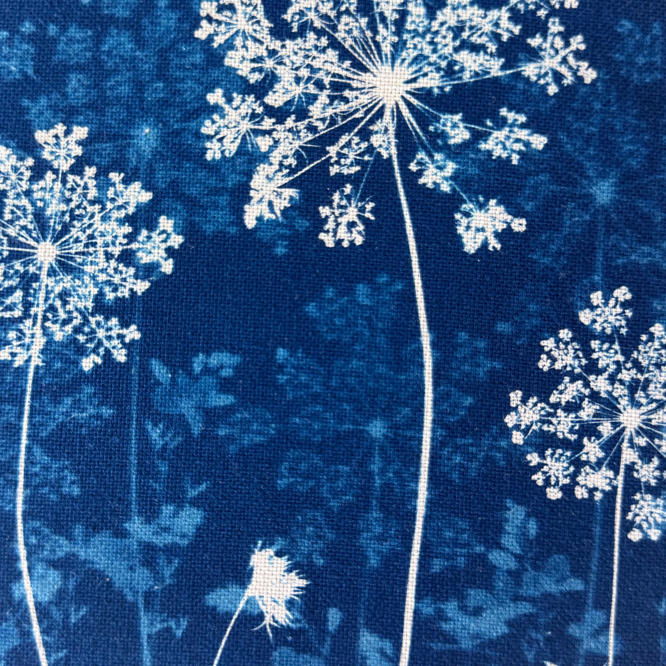 Cyanotype sur tissu - diamètre 18,5 cm