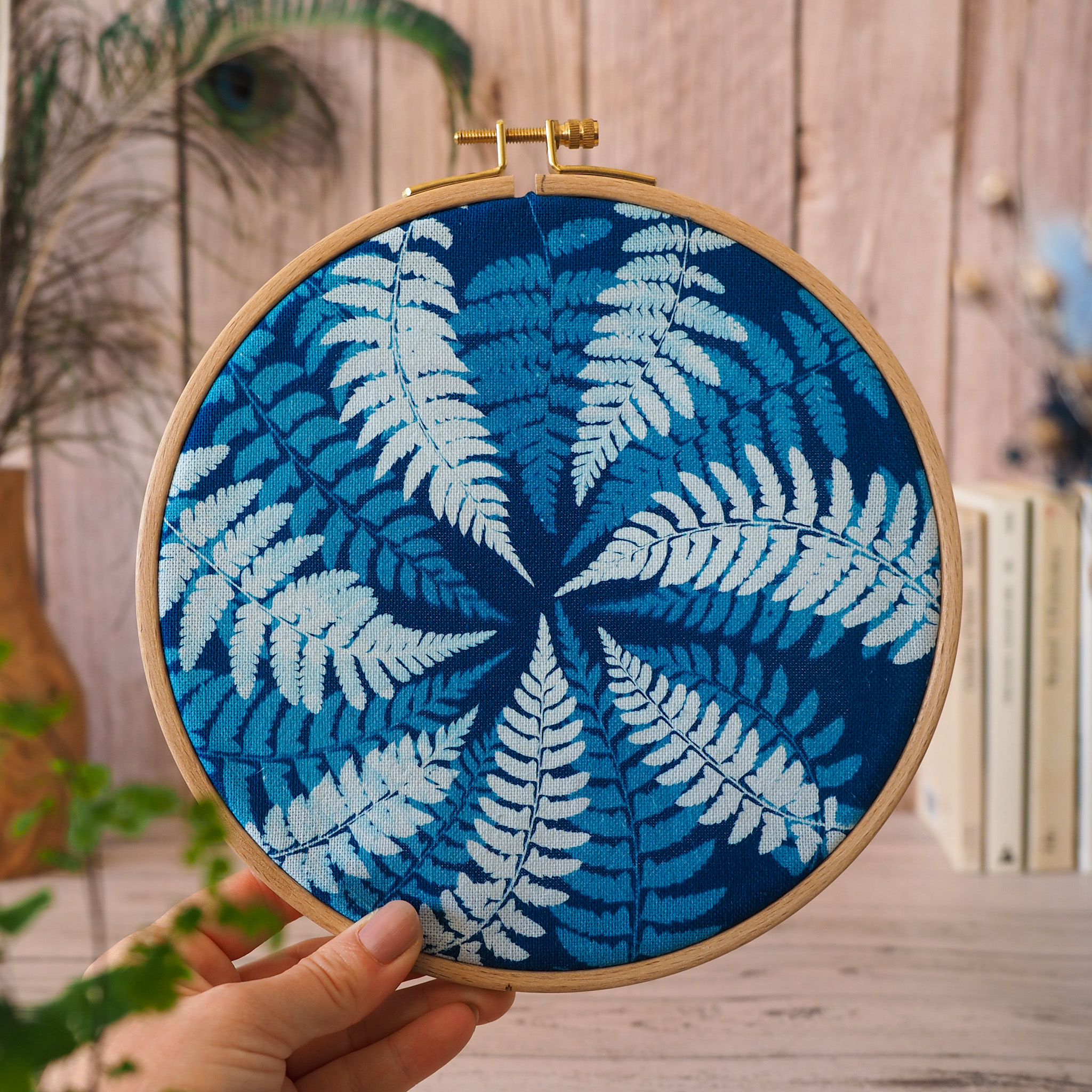 Cyanotype sur tissu - diamètre 18,5 cm