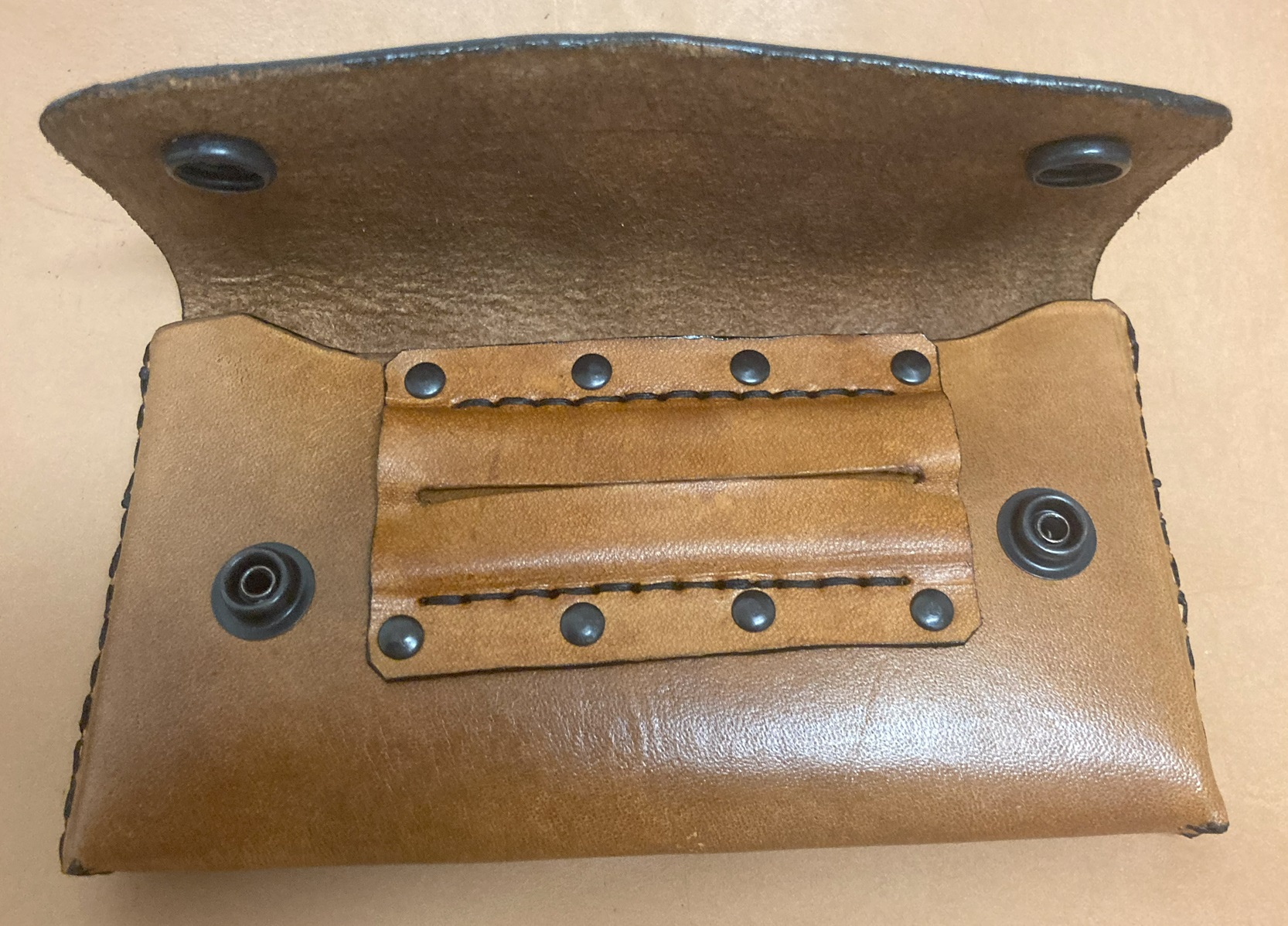 Tobacco Pouch Basic Firm Leather Light Brown