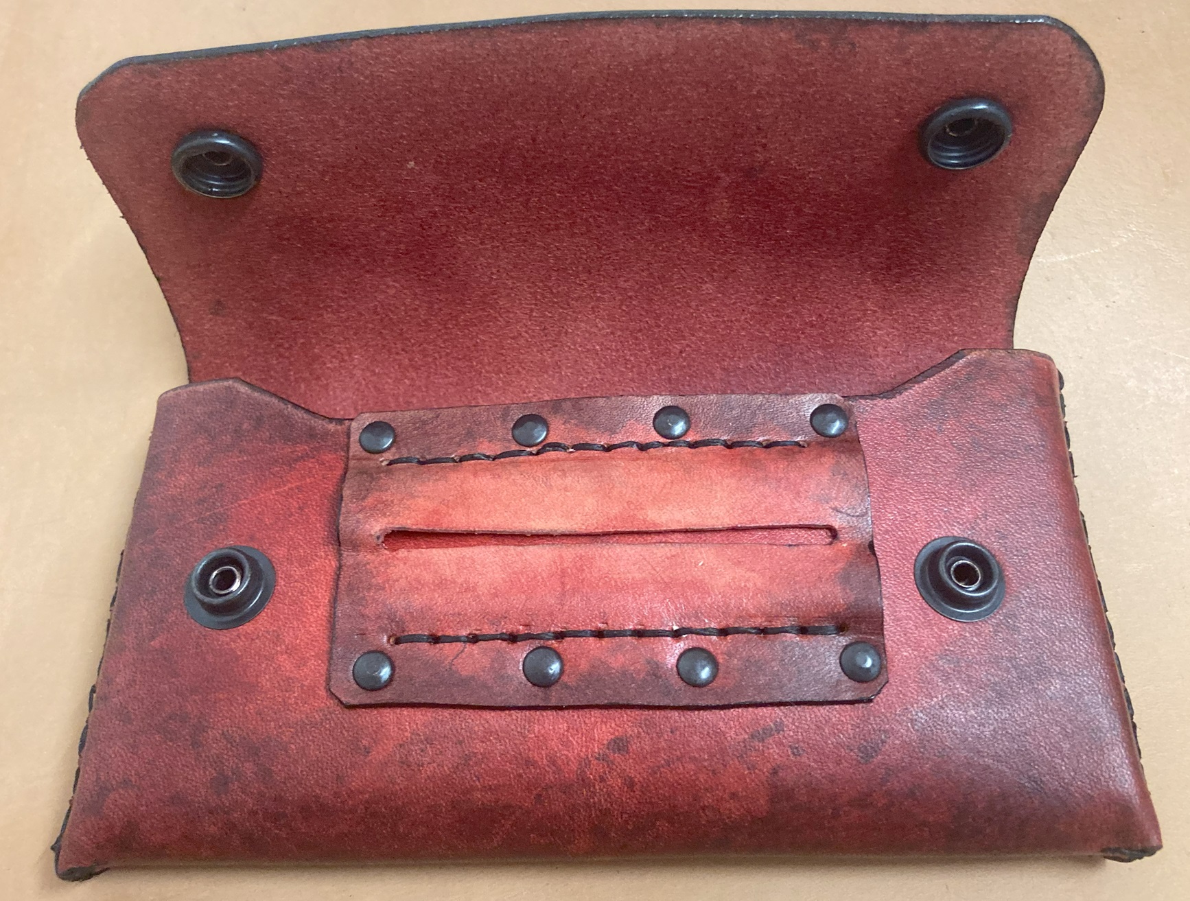 Tobacco Pouch Basic Firm Leather Fade Red to Black