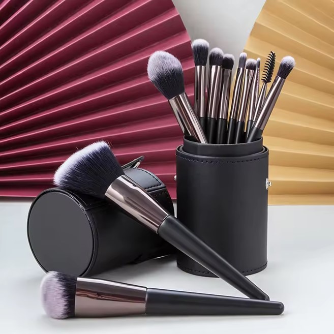 Black Luxury 11-piece Professional Make-up Brush Set