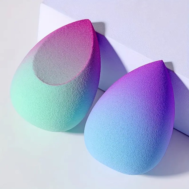 2-pc Gradient Color Makeup Sponges