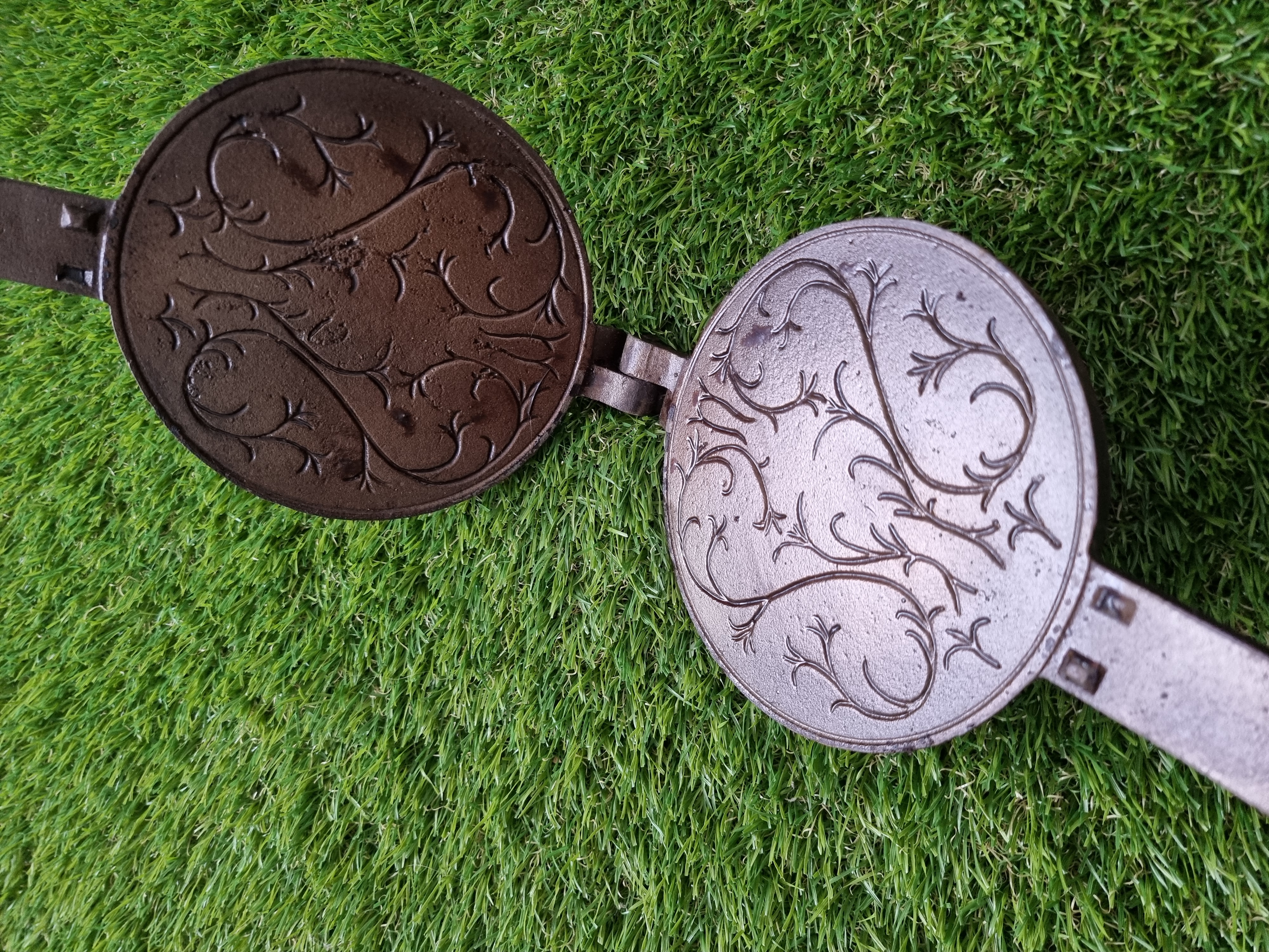 Plonų vaflių keptuvė