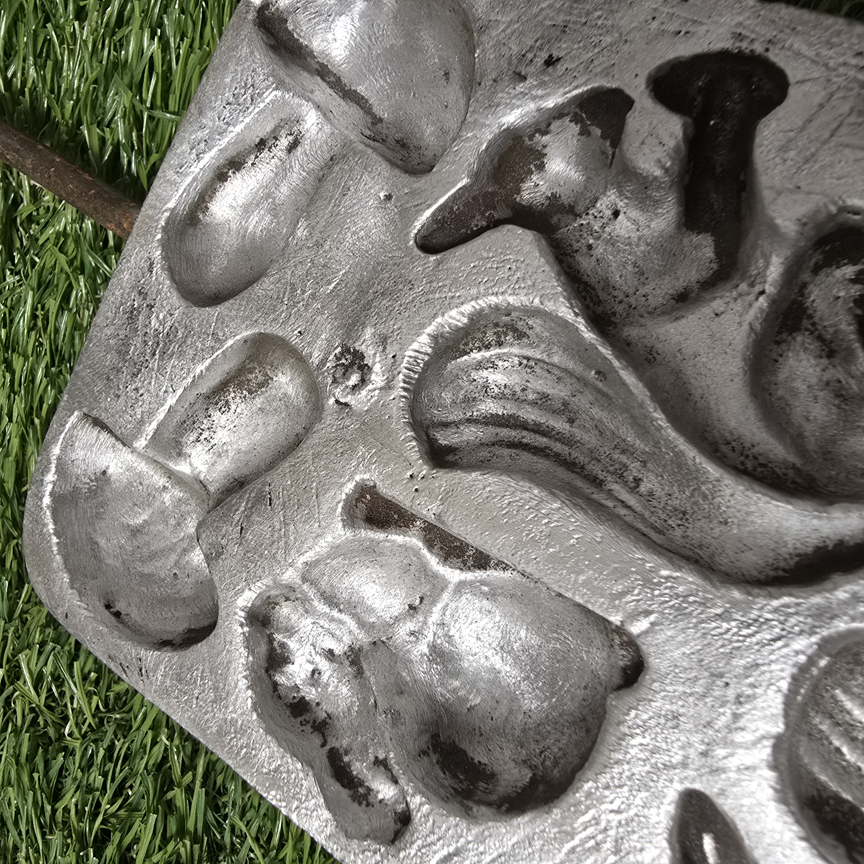 Asorti keptuvė (paukštelis, zuikutis, 2 voverės, 2 grybukai) SU DEFEKTU