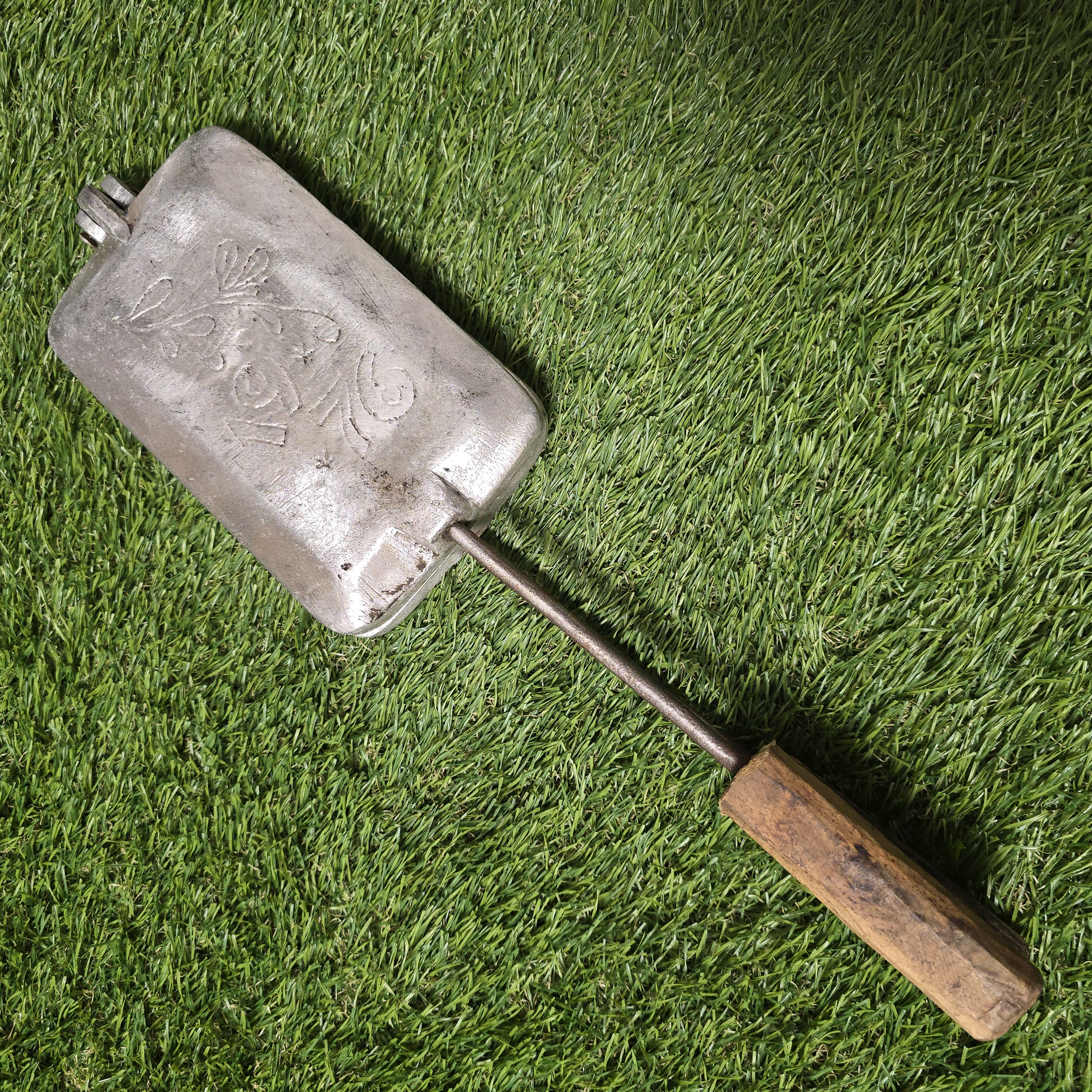 Asorti keptuvė (paukštelis, zuikutis, 2 voverės, 2 grybukai) SU DEFEKTU