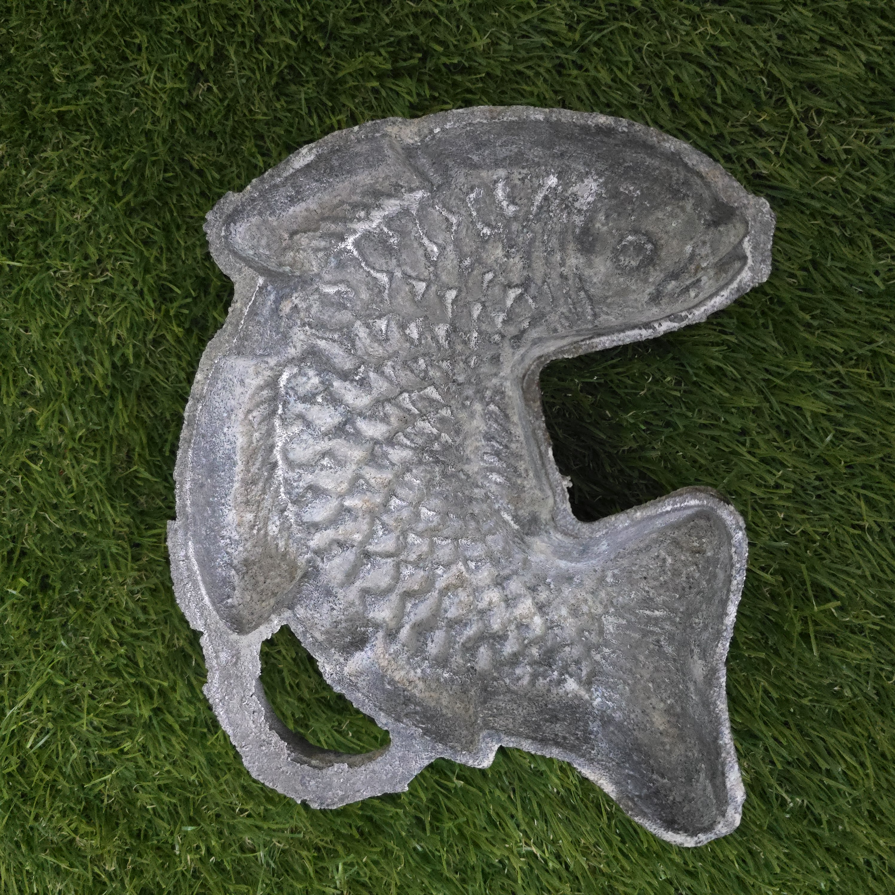 Senovinė žuvies formos kepimo forma