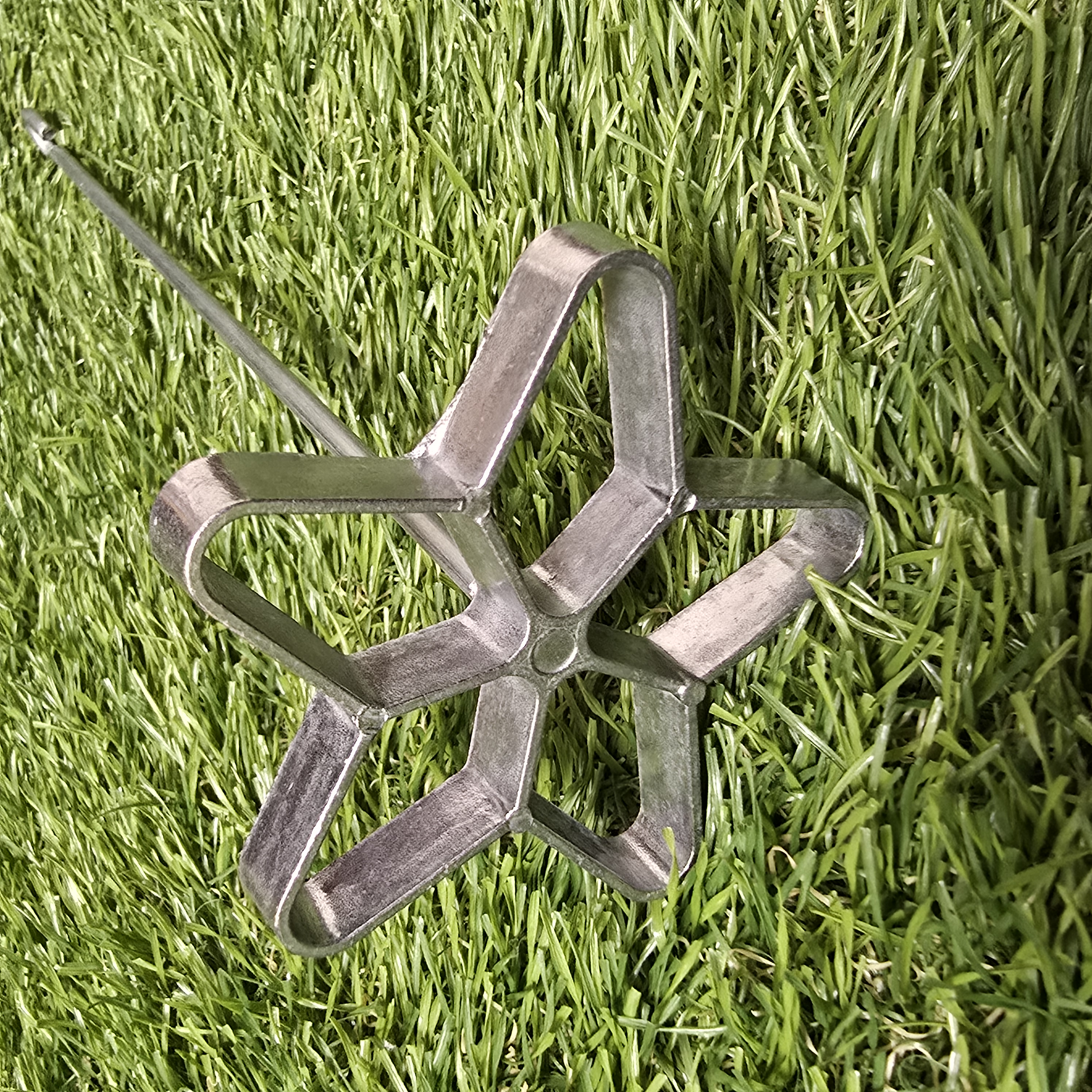 Šiuolaikinė žagarėlių formelė su koteliu