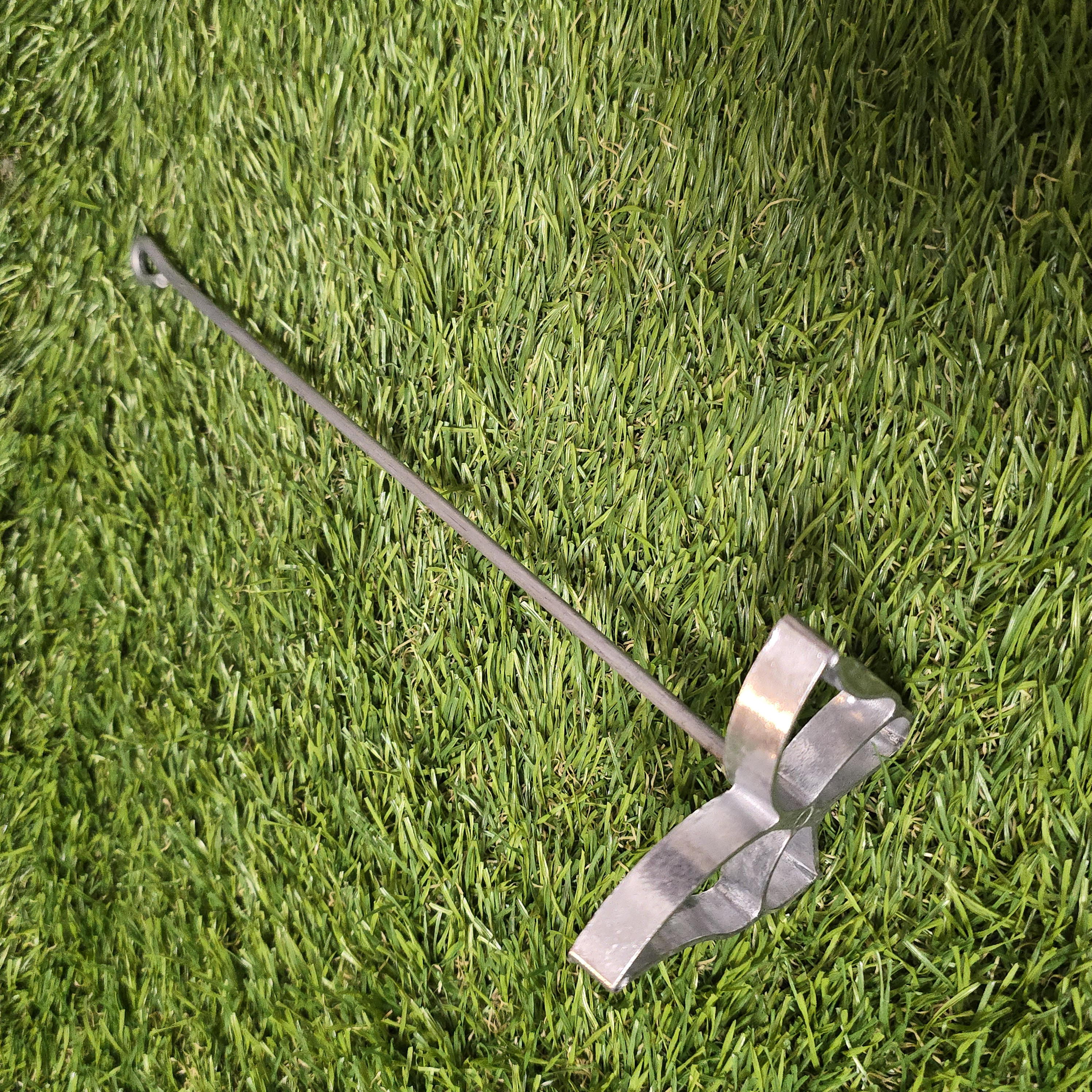 Šiuolaikinė žagarėlių formelė su koteliu