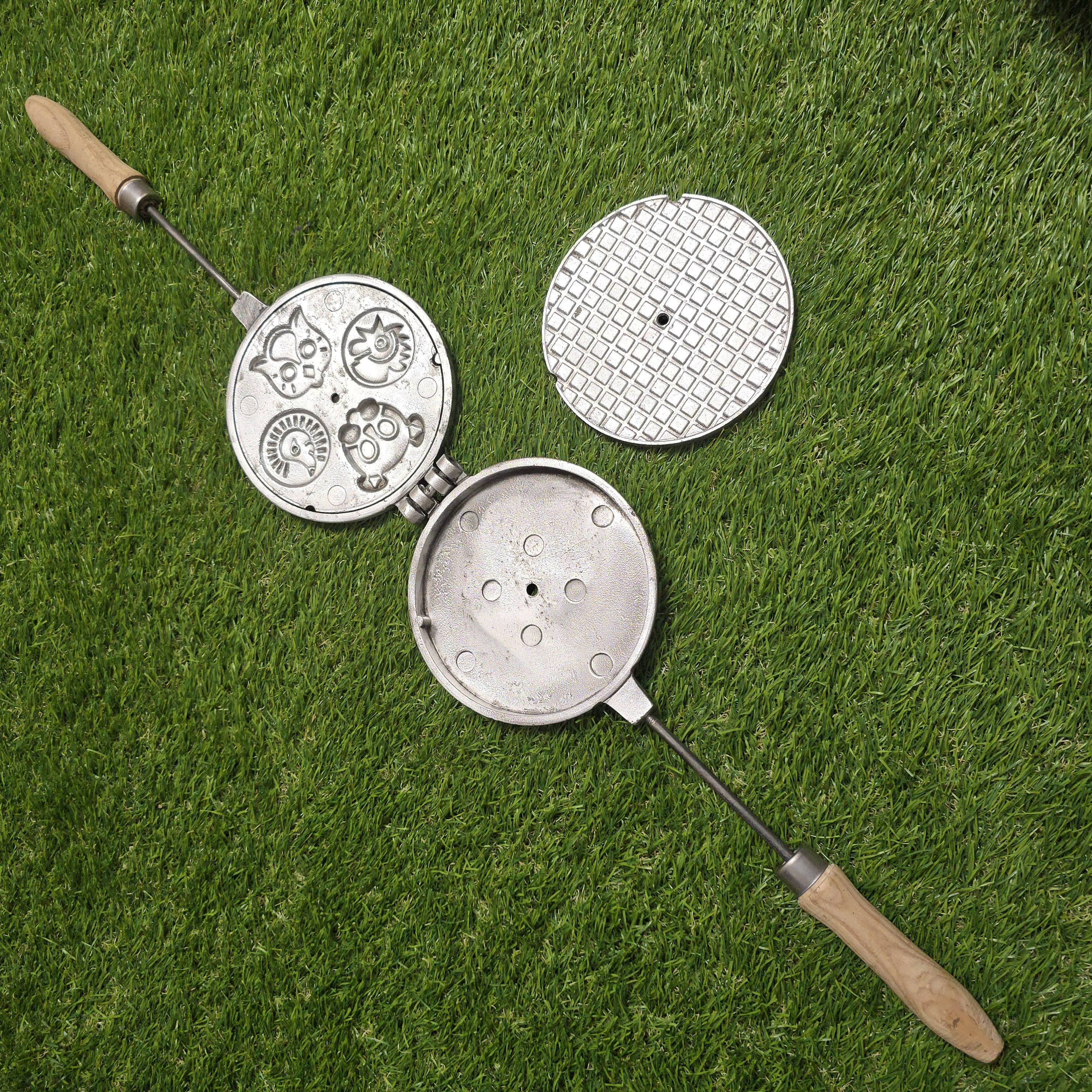 Senovinė DVIPUSĖ keptuvė