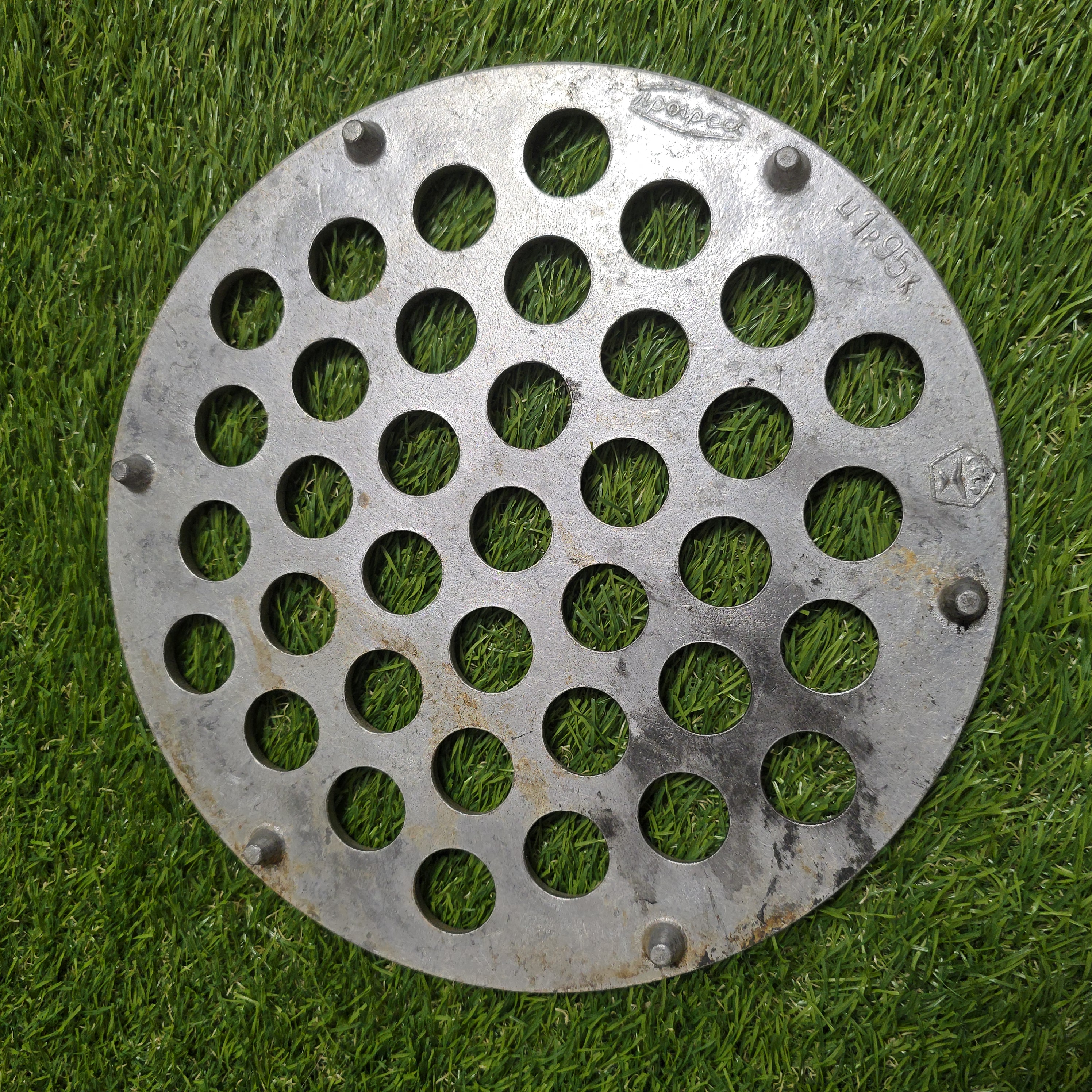 Senovinė koldūnų kepimo forma