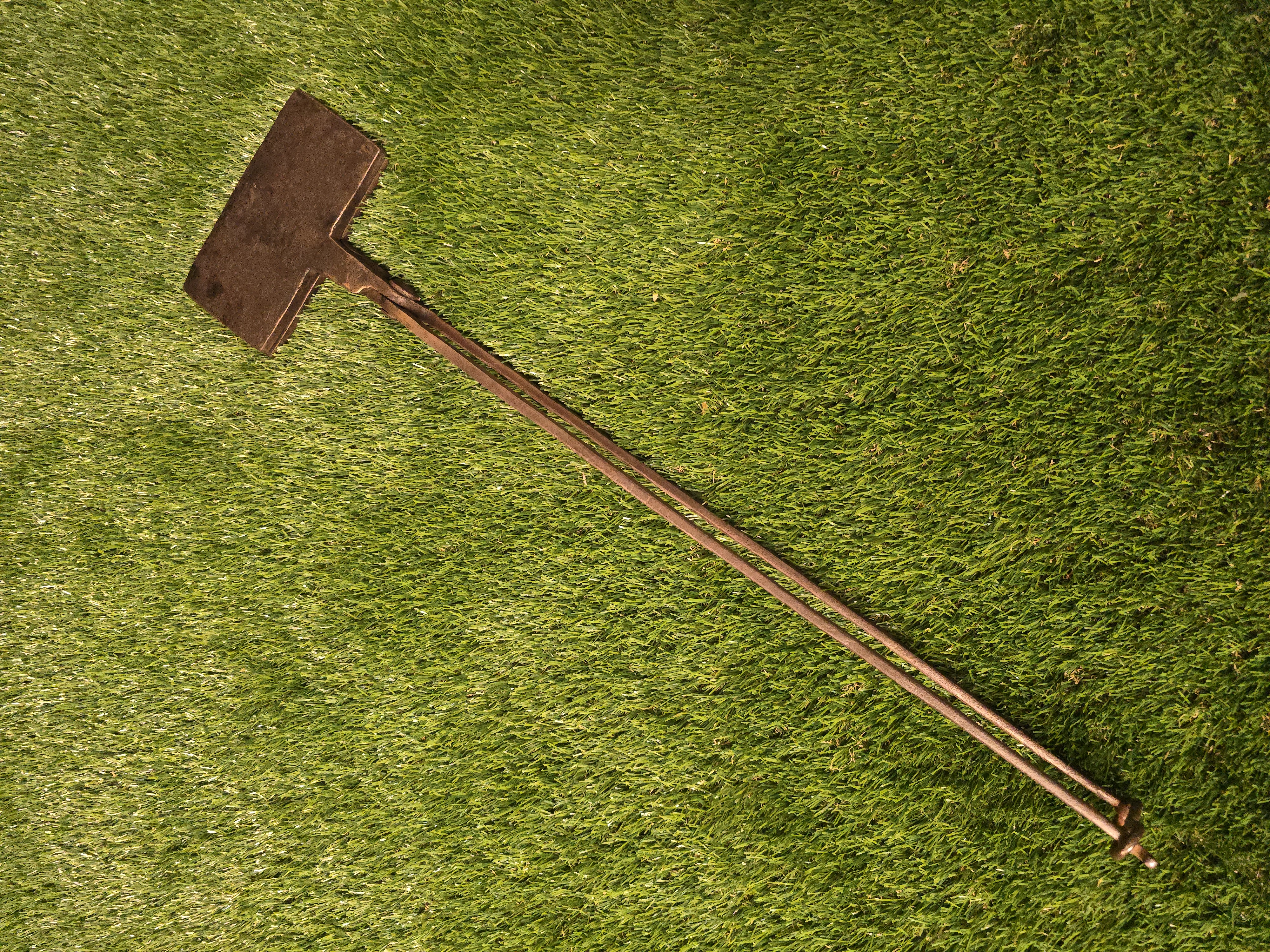 Ketaus plonų vaflių keptuvė