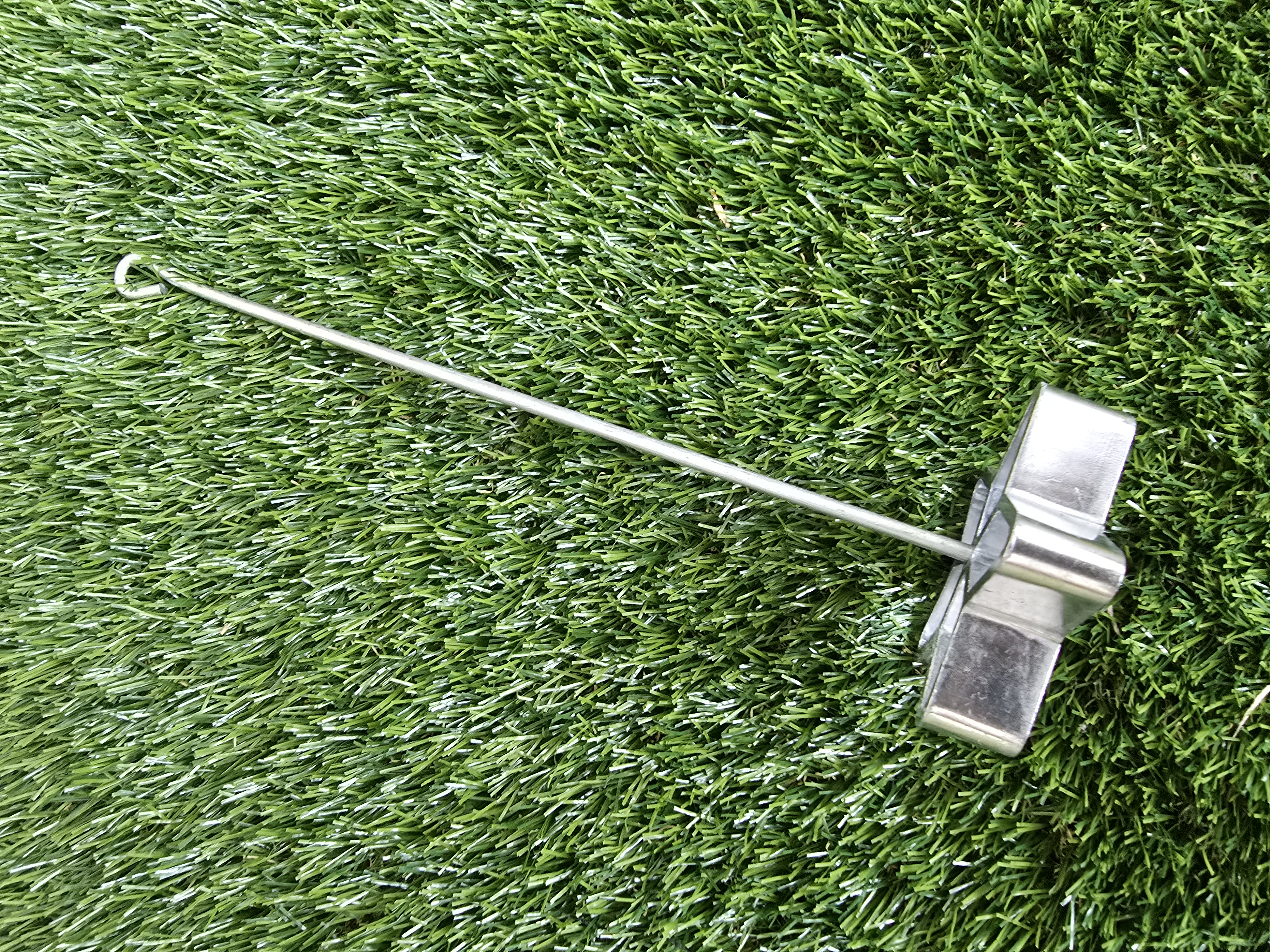 Šiuolaikinė žagarėlių formelė su koteliu