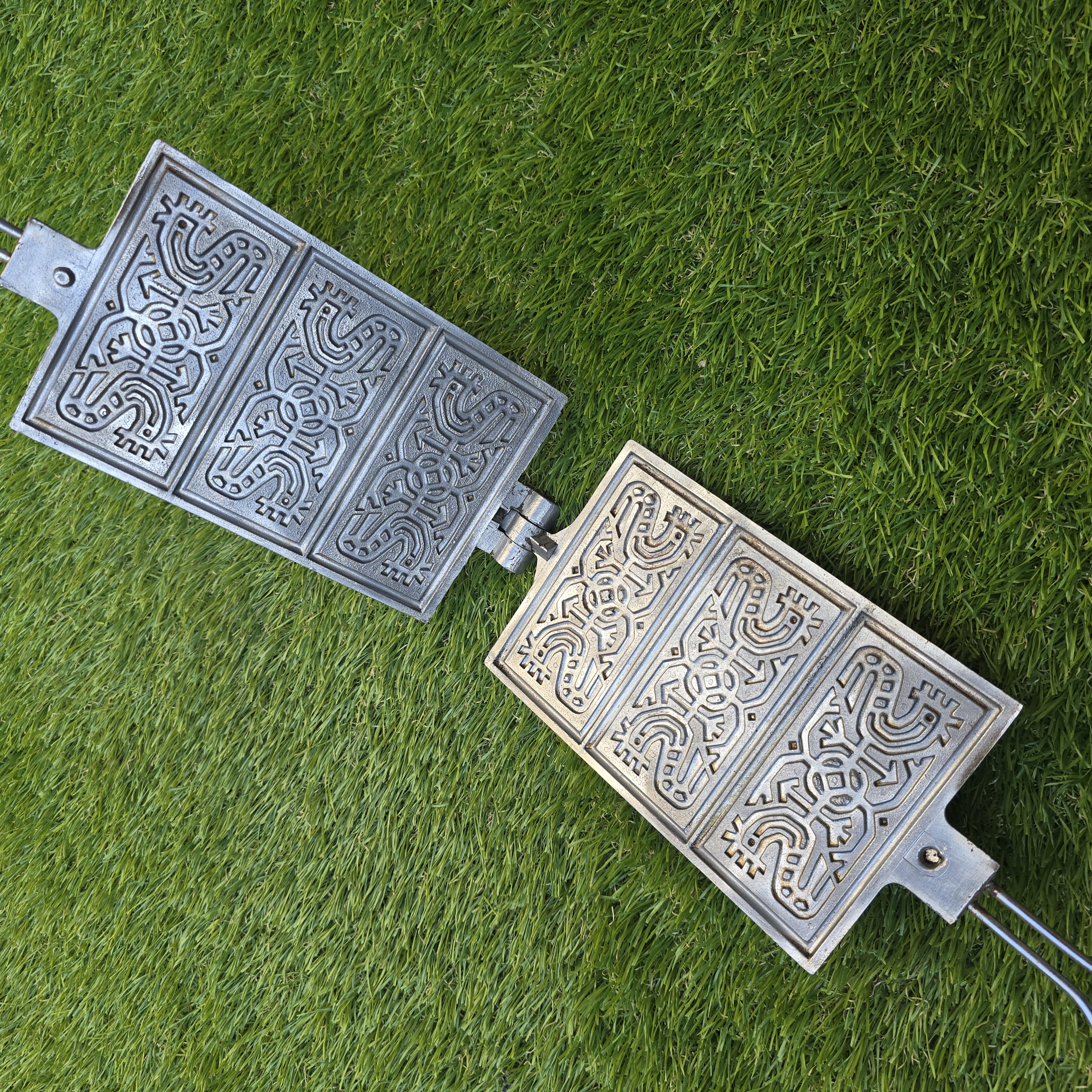 Plonų vaflių keptuvė