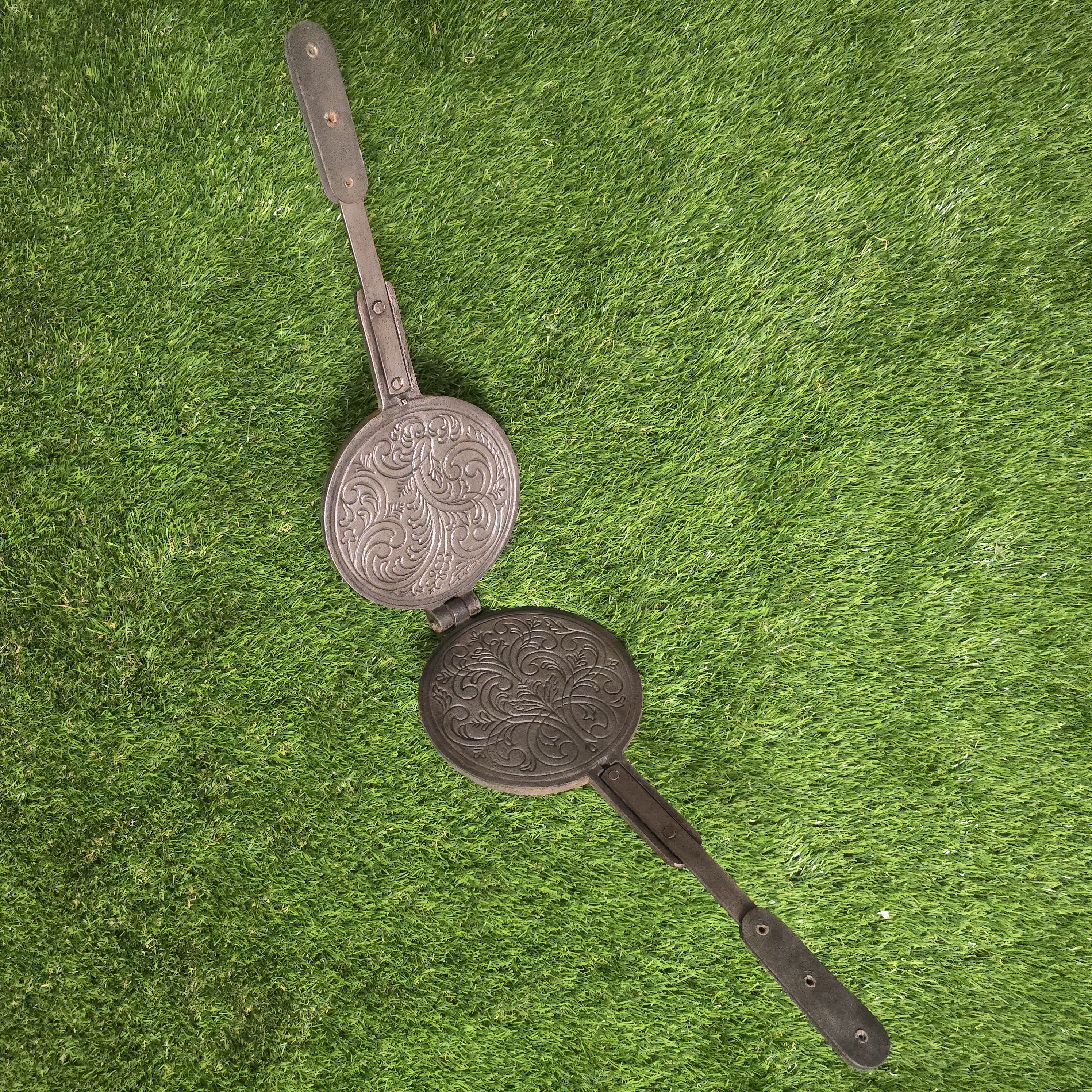 Plonų vaflių keptuvė