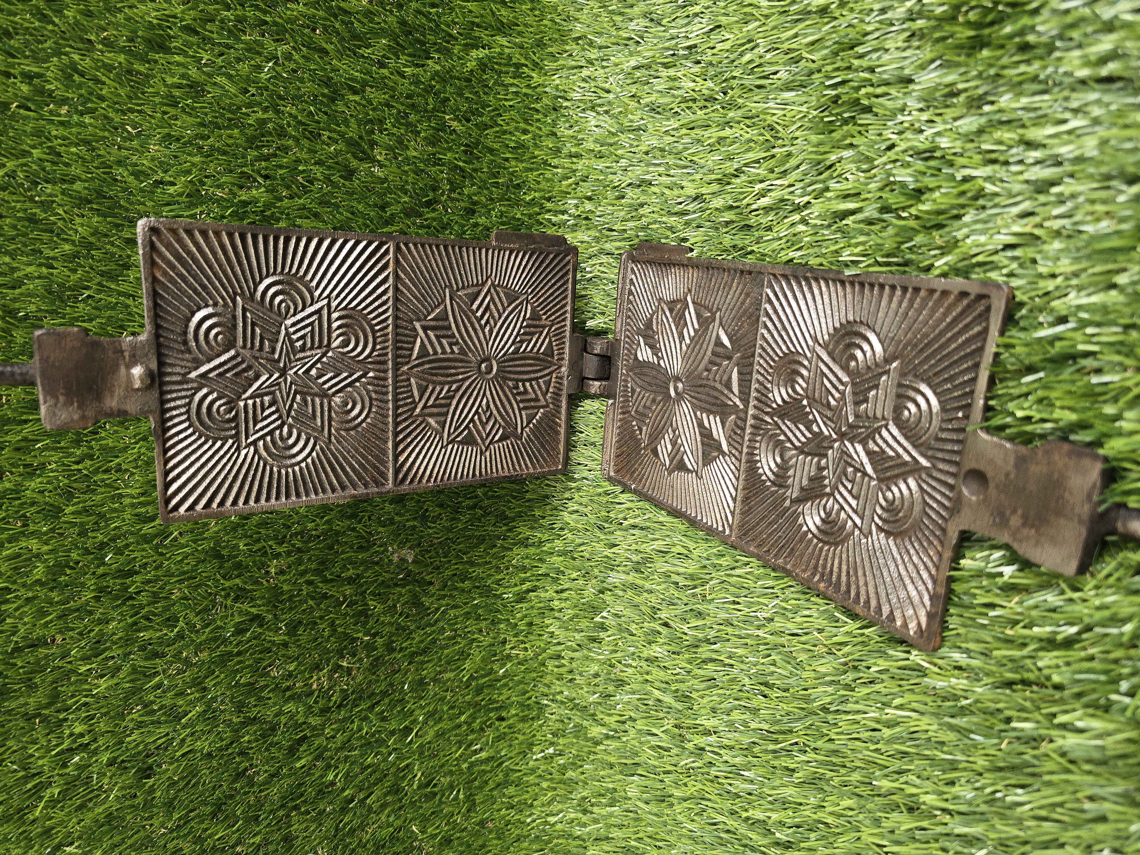 Plonų vaflių keptuvė