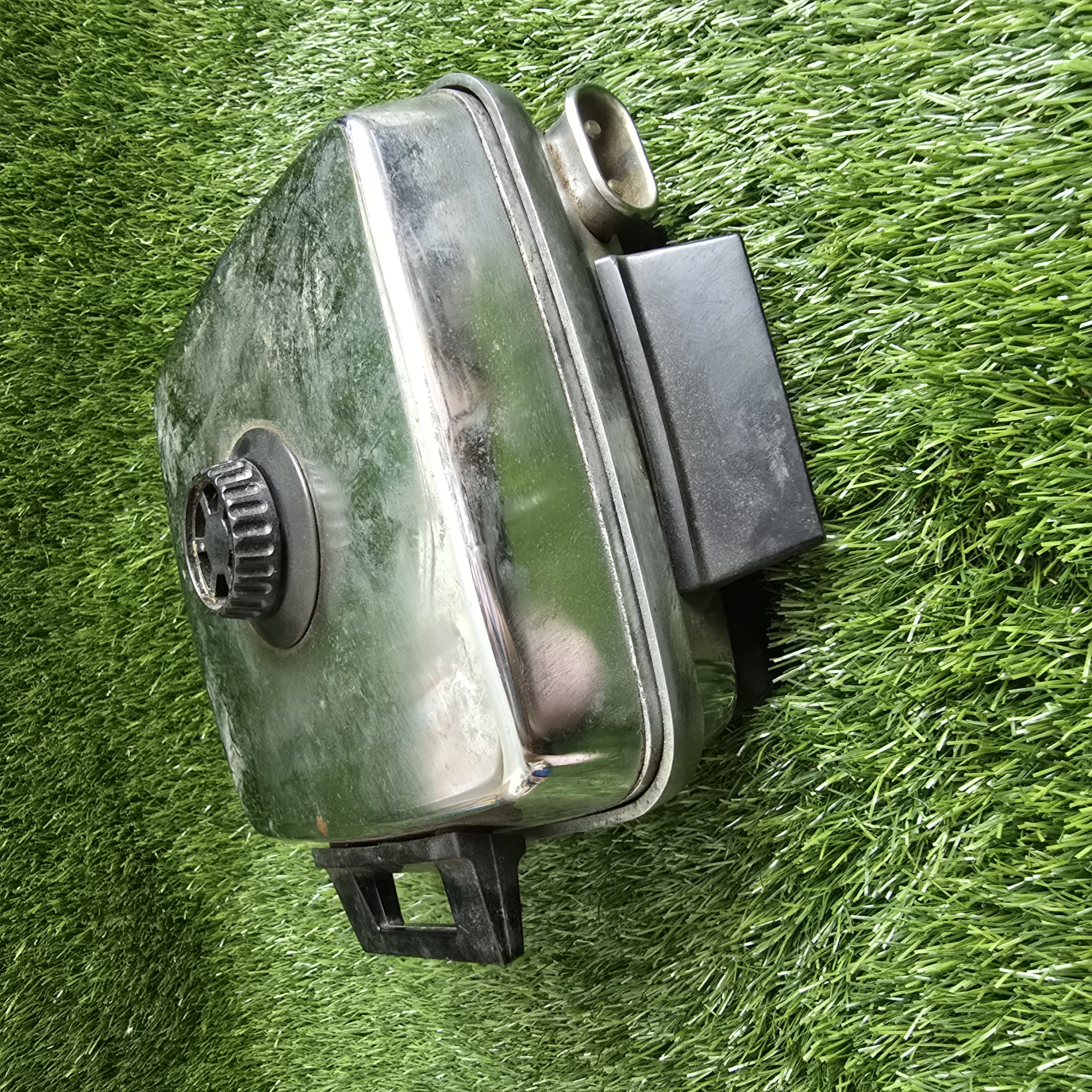 Senovinė vokiška elektrinė vaflinė su laidu