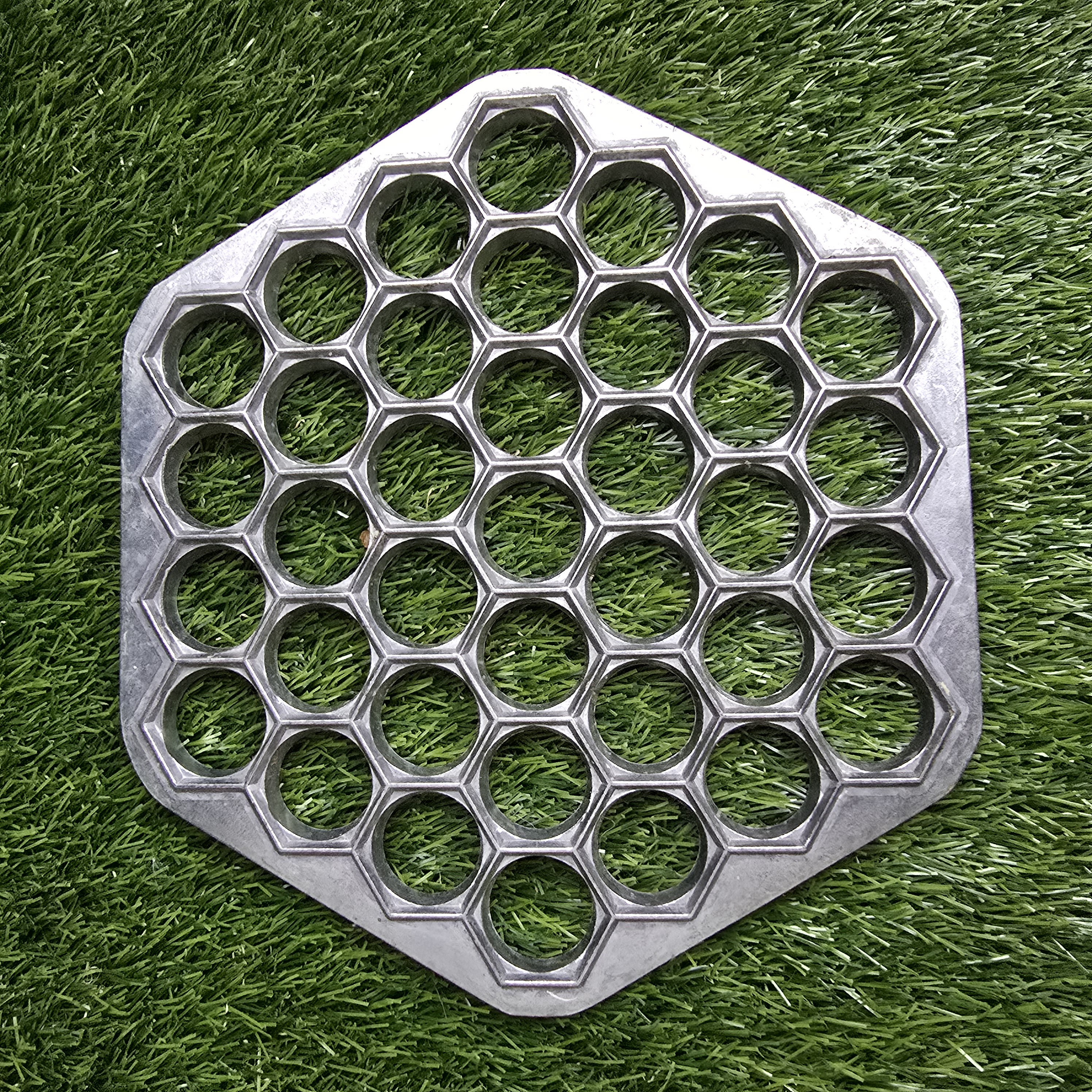 Senovinė koldūnų kepimo forma