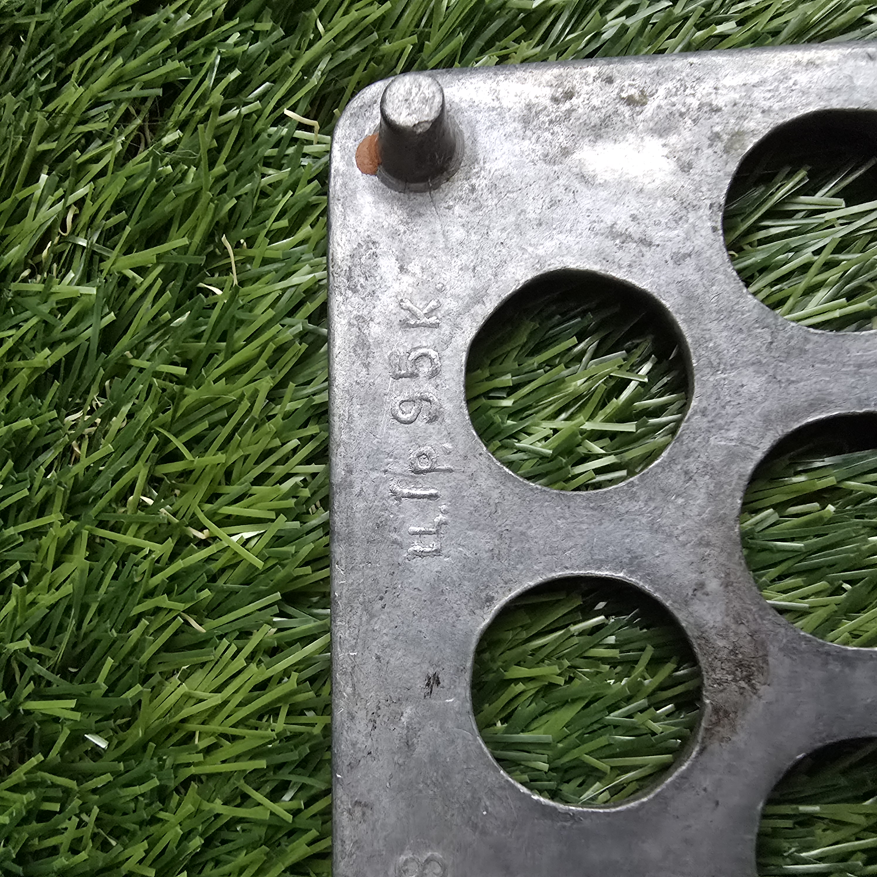 Senovinė koldūnų kepimo forma