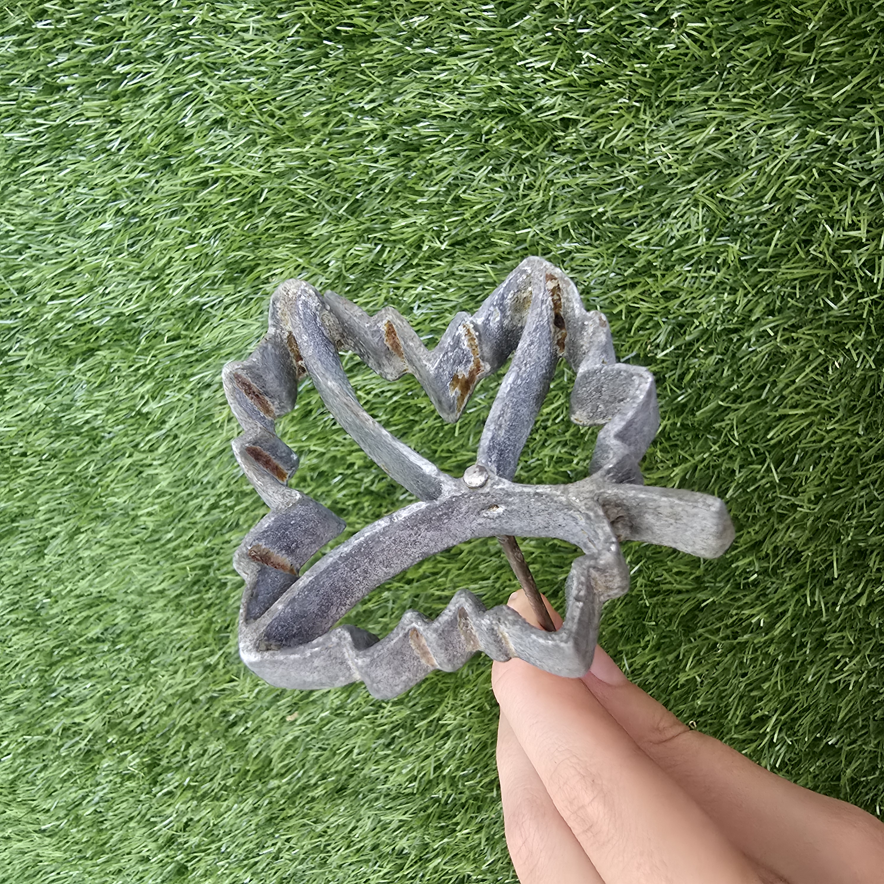 Senovinė žagarėlių formelė su koteliu