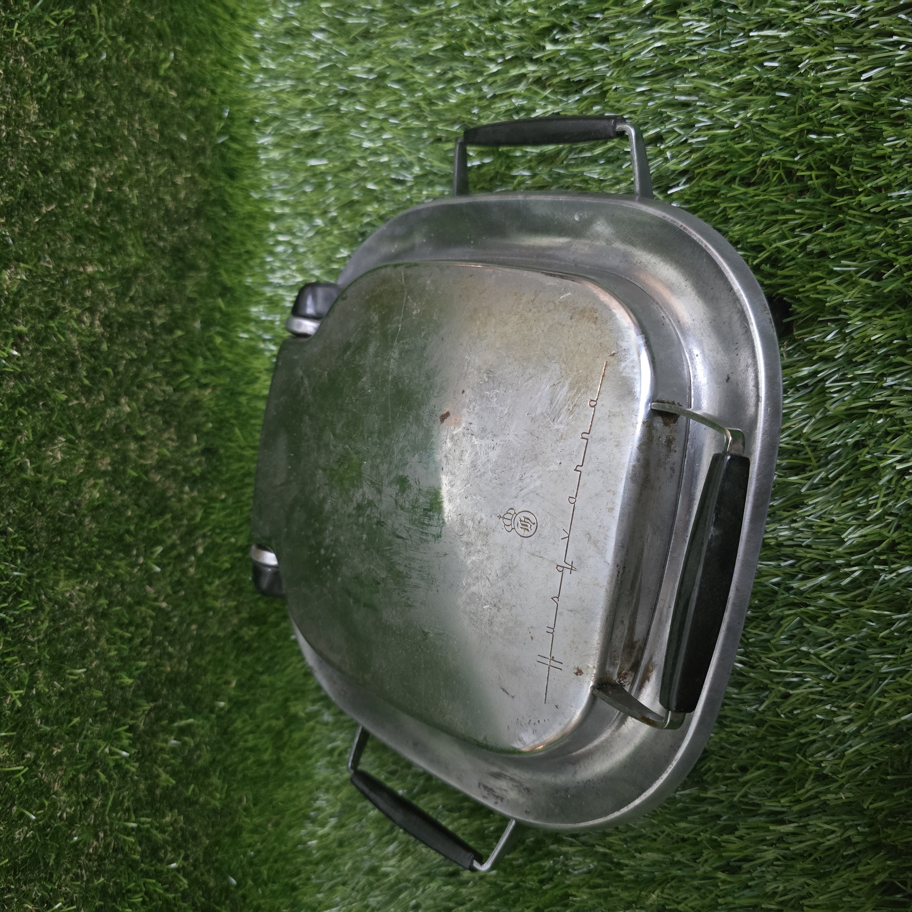 Senovinė elektrinė čirvinių blynų keptuvė Husqvarna su laidu