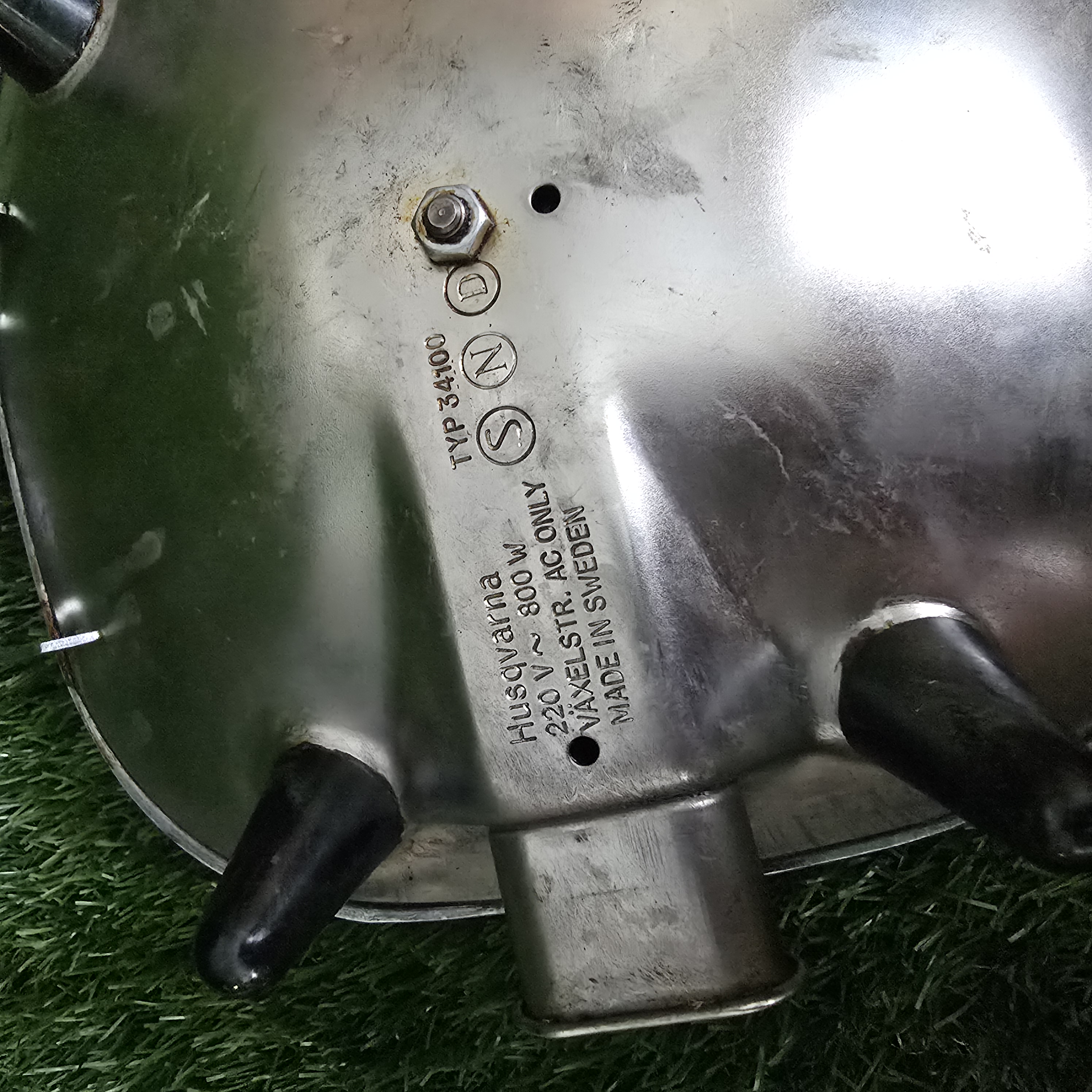 Senovinė elektrinė čirvinių blynų keptuvė Husqvarna su laidu