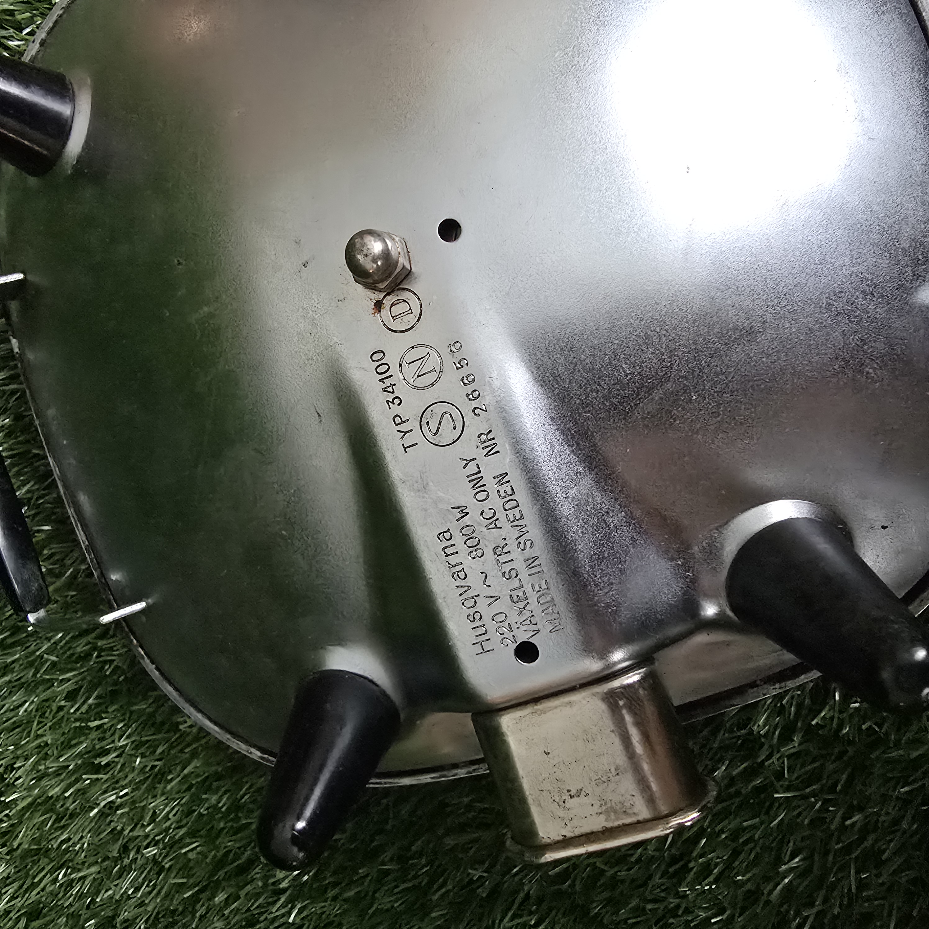 Senovinė elektrinė čirvinių blynų keptuvė Husqvarna su laidu