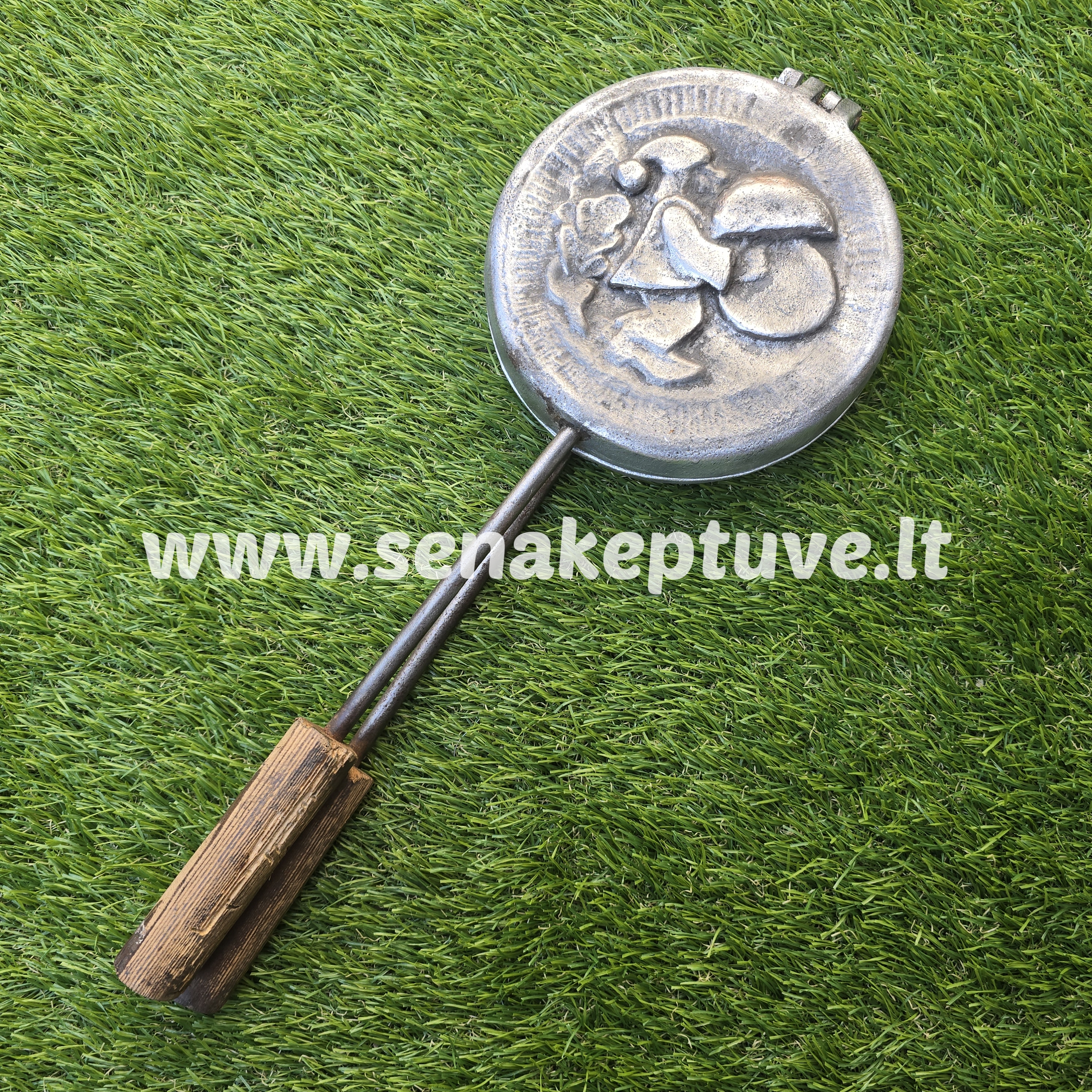 Senovinė grybukų keptuvė