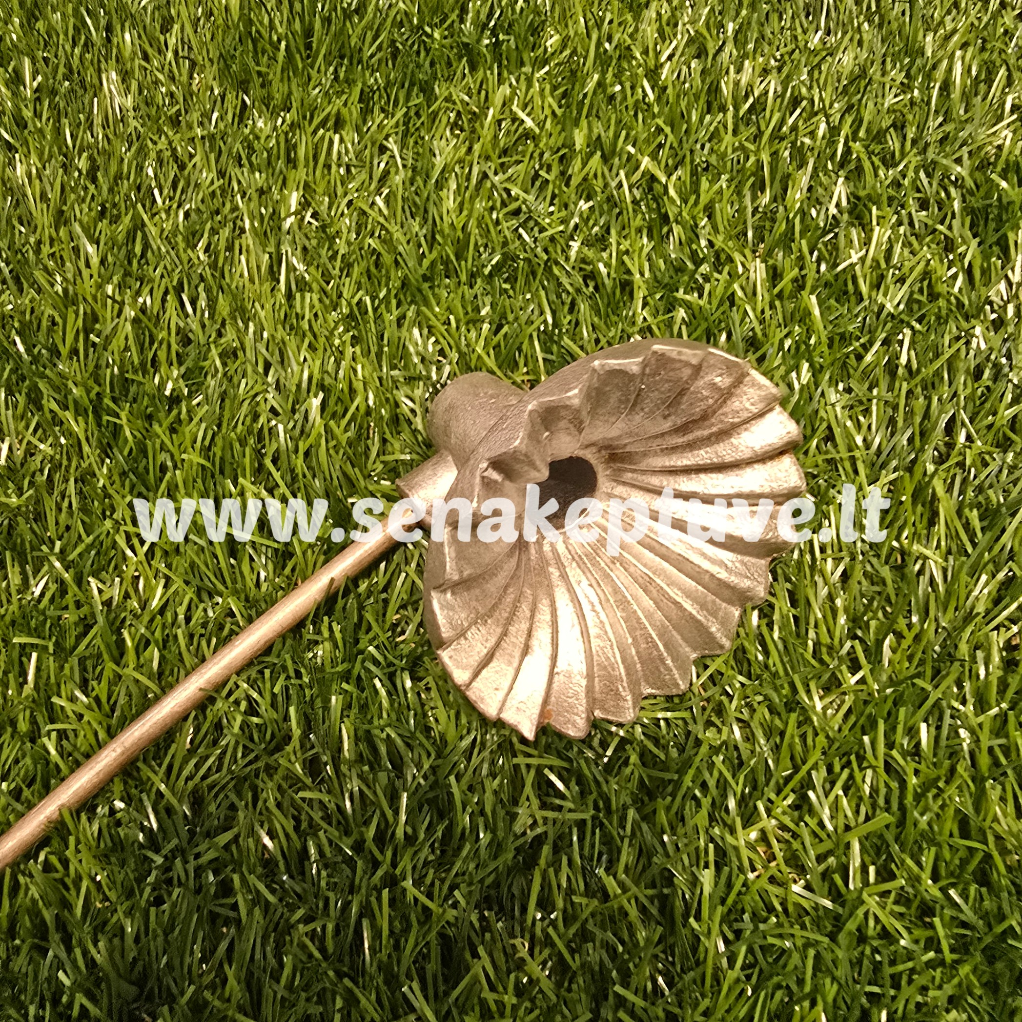 Senovinė žagarėlių formelė su koteliu