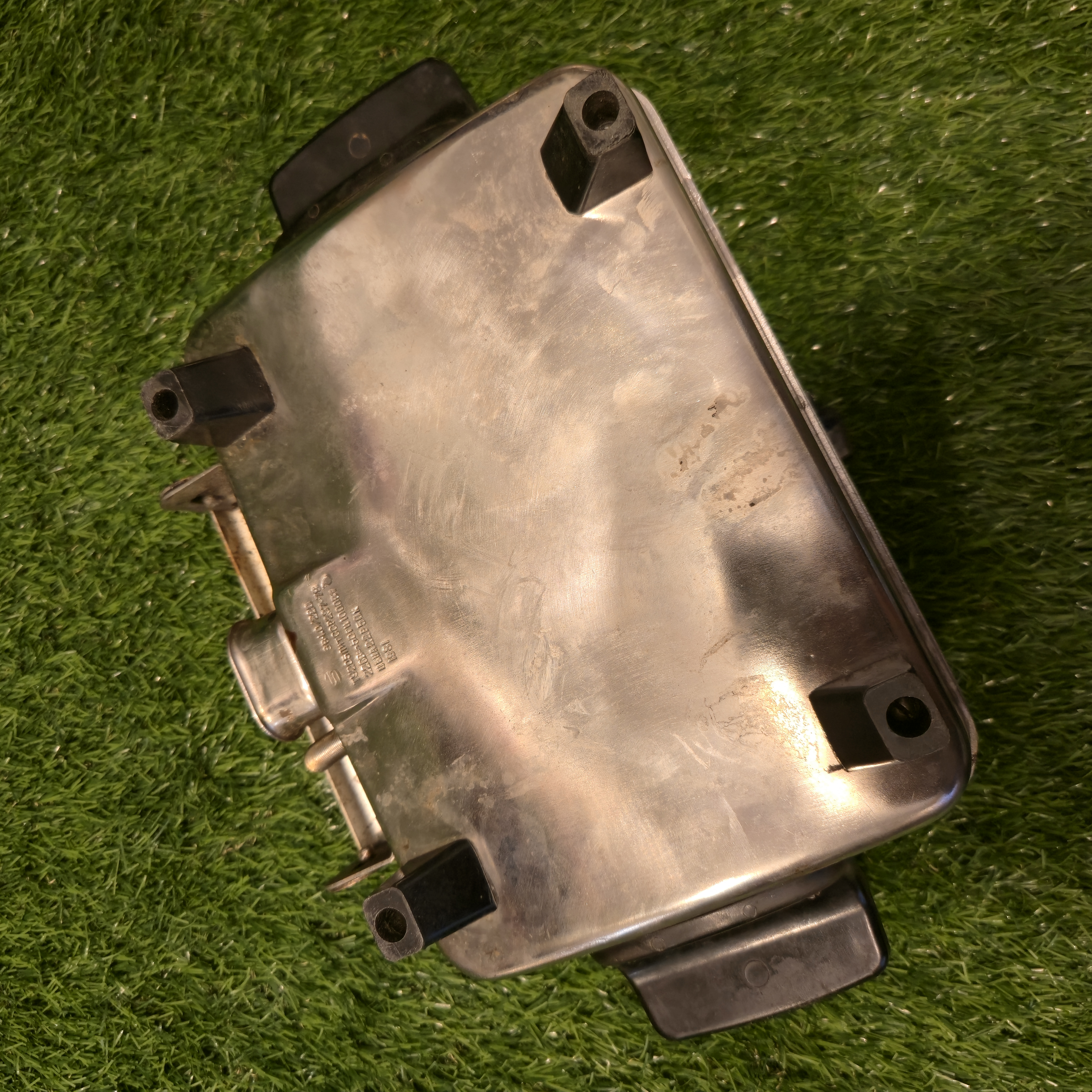 Senovinė elektrinė vaflinė su laidu (nuskilusi viršutinė rankena)