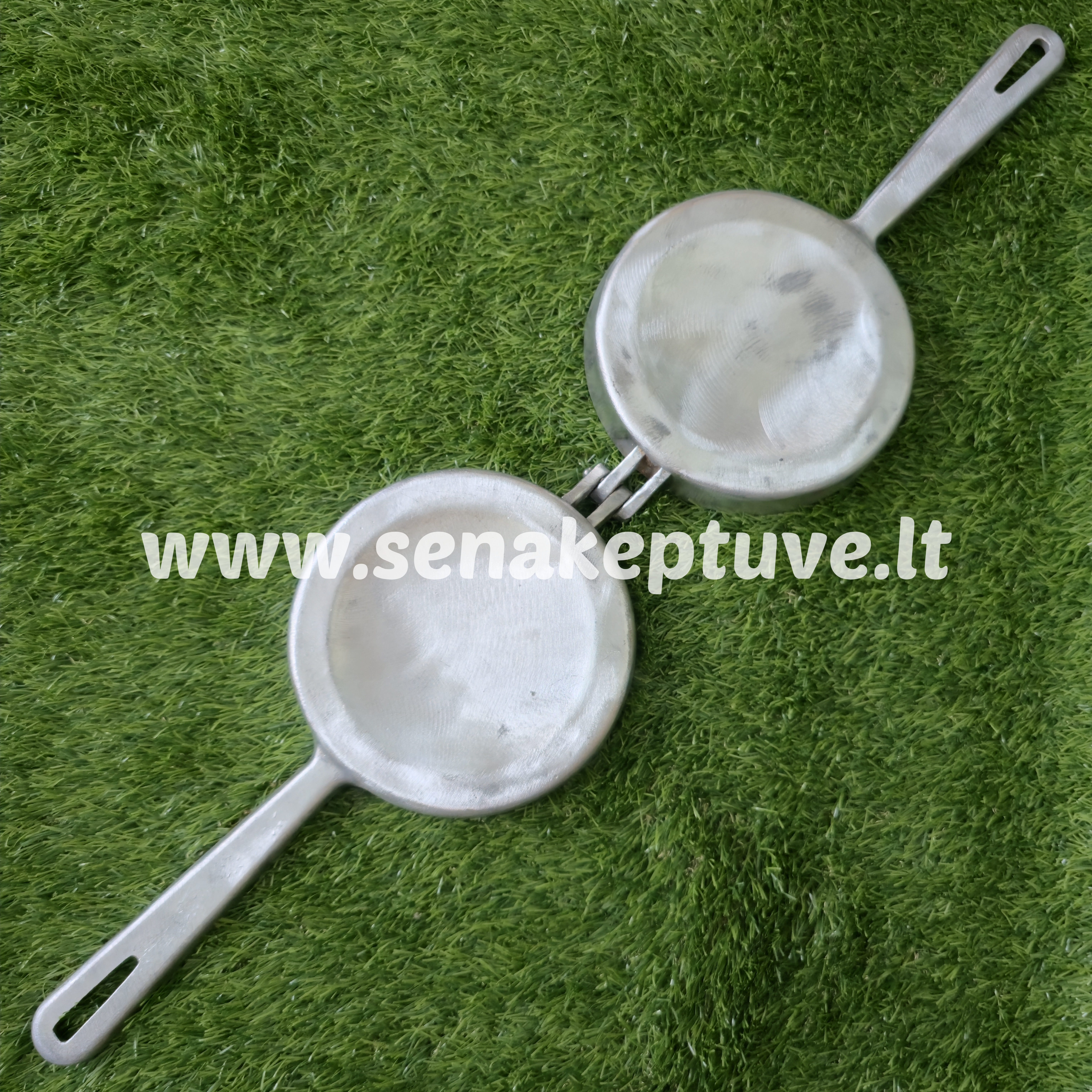 Senovinė grybukų keptuvė