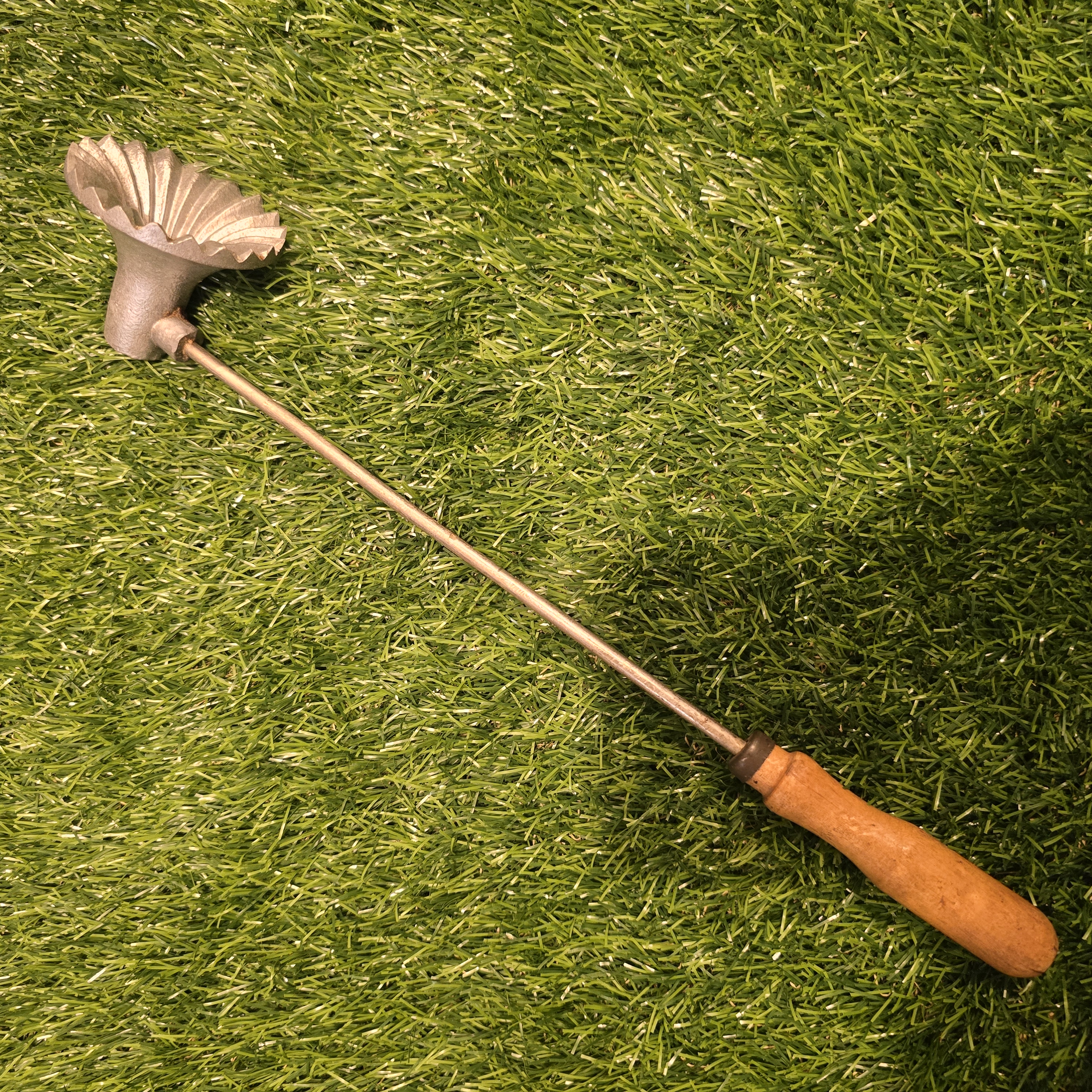 Senovinė žagarėlių formelė su koteliu