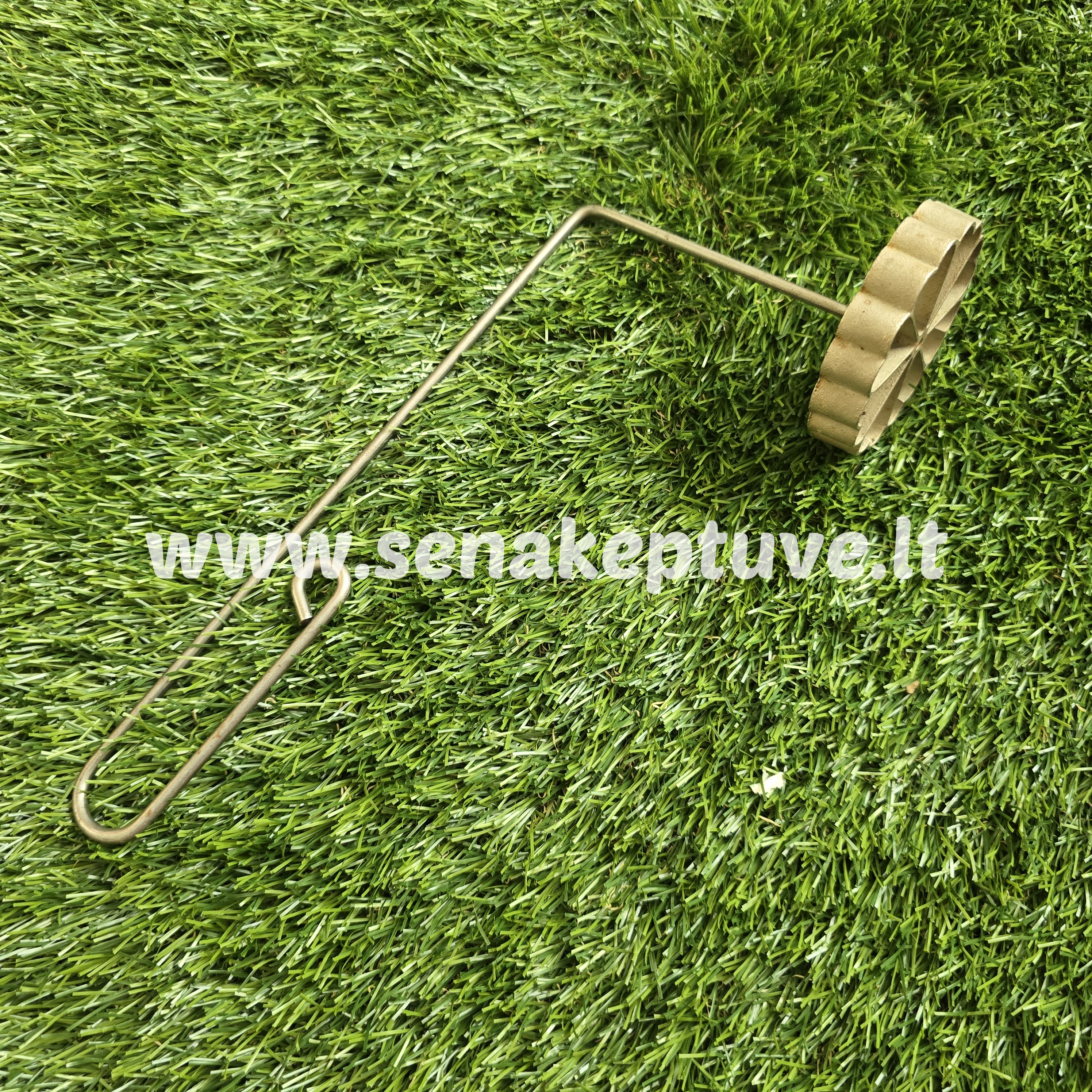 Senovinė žagarėlių formelė su koteliu