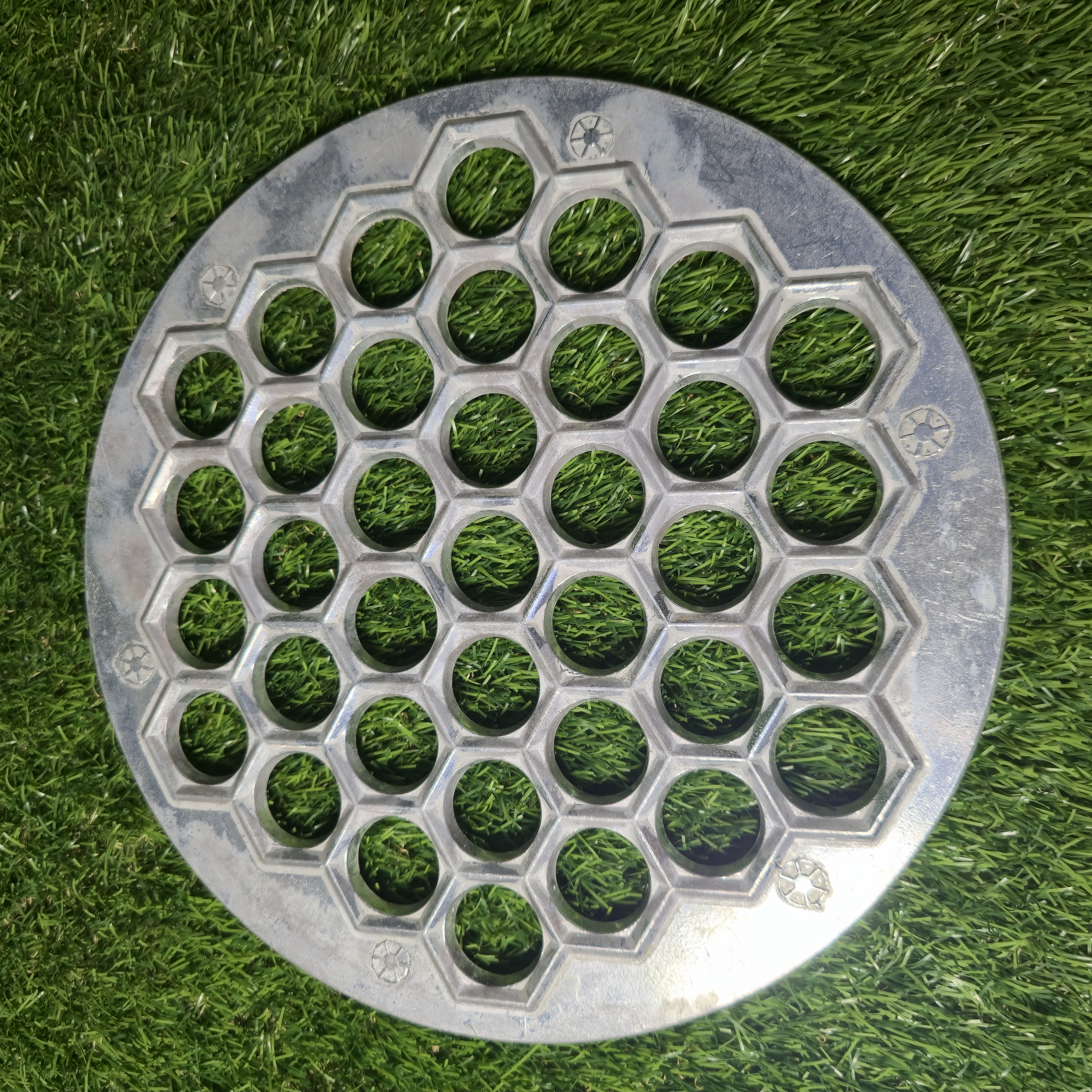 Senovinė koldūnų kepimo forma