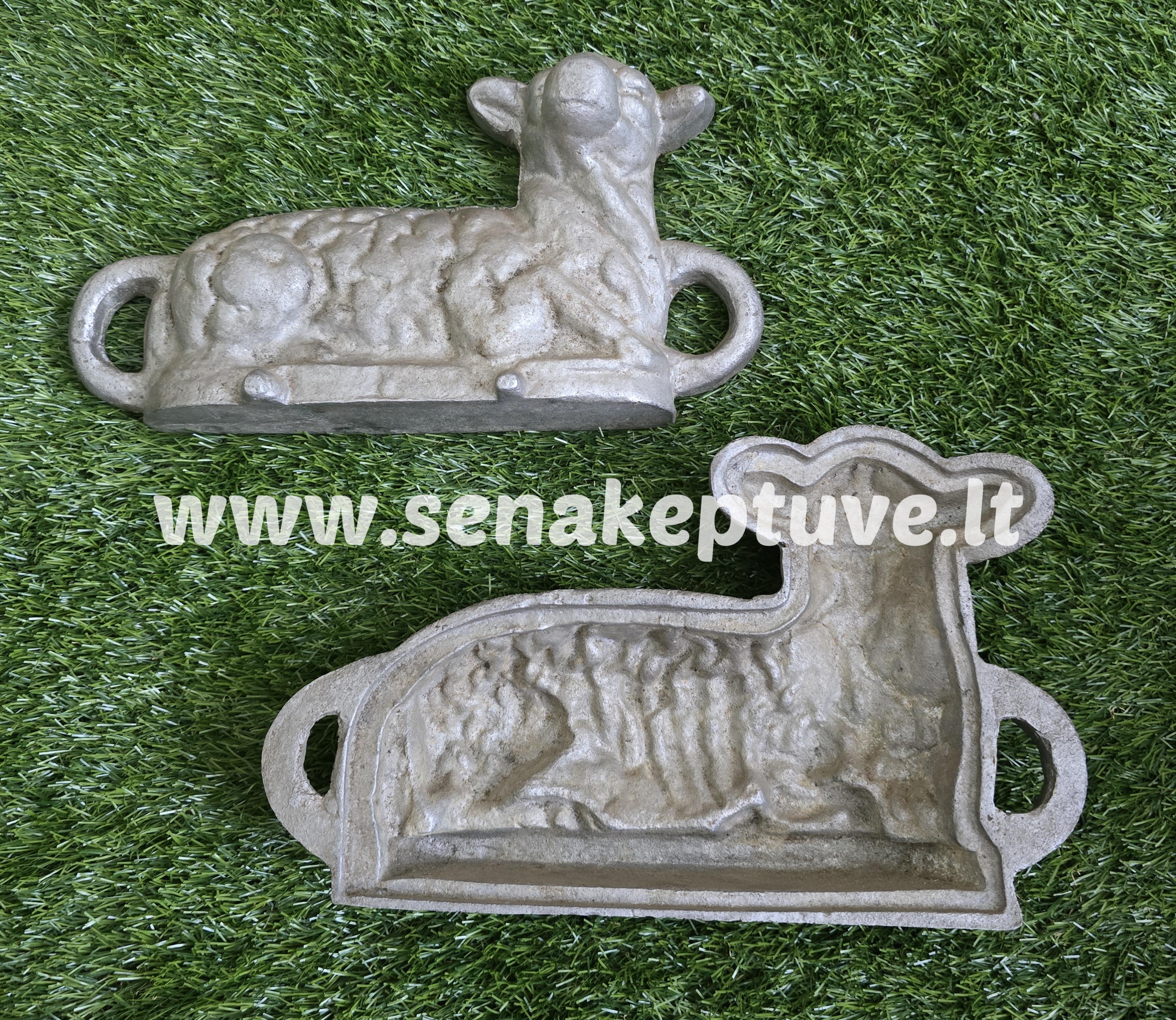 Senovinė avinėlio kepimo forma