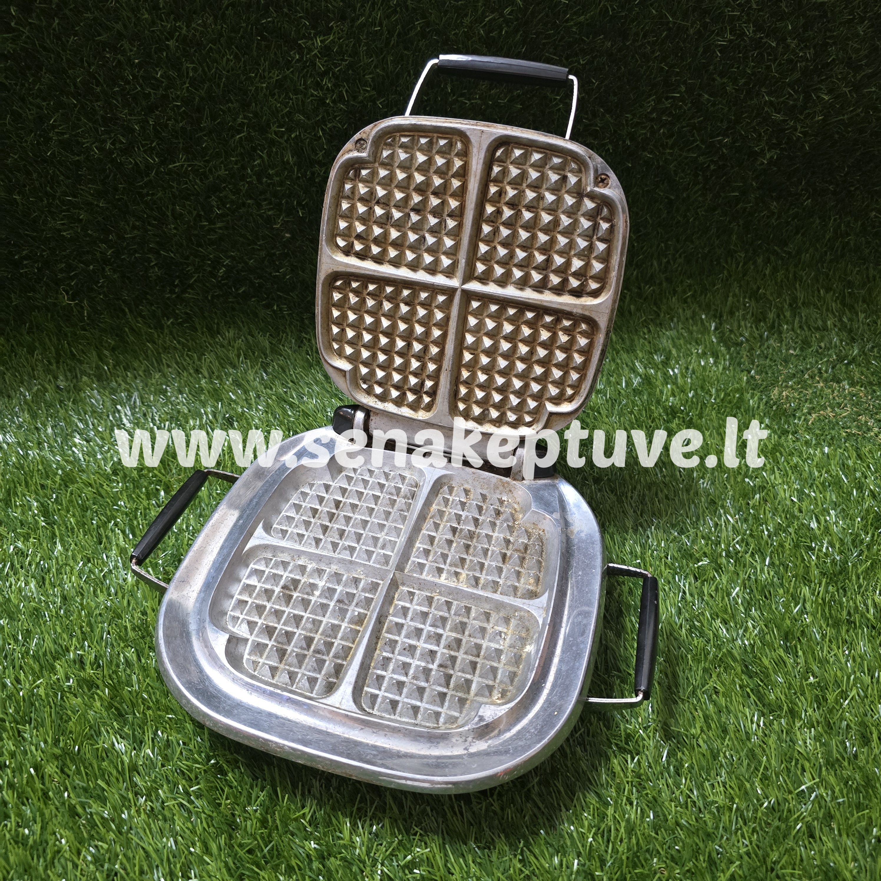 Senovinė elektrinė čirvinių blynų keptuvė Husqvarna su laidu