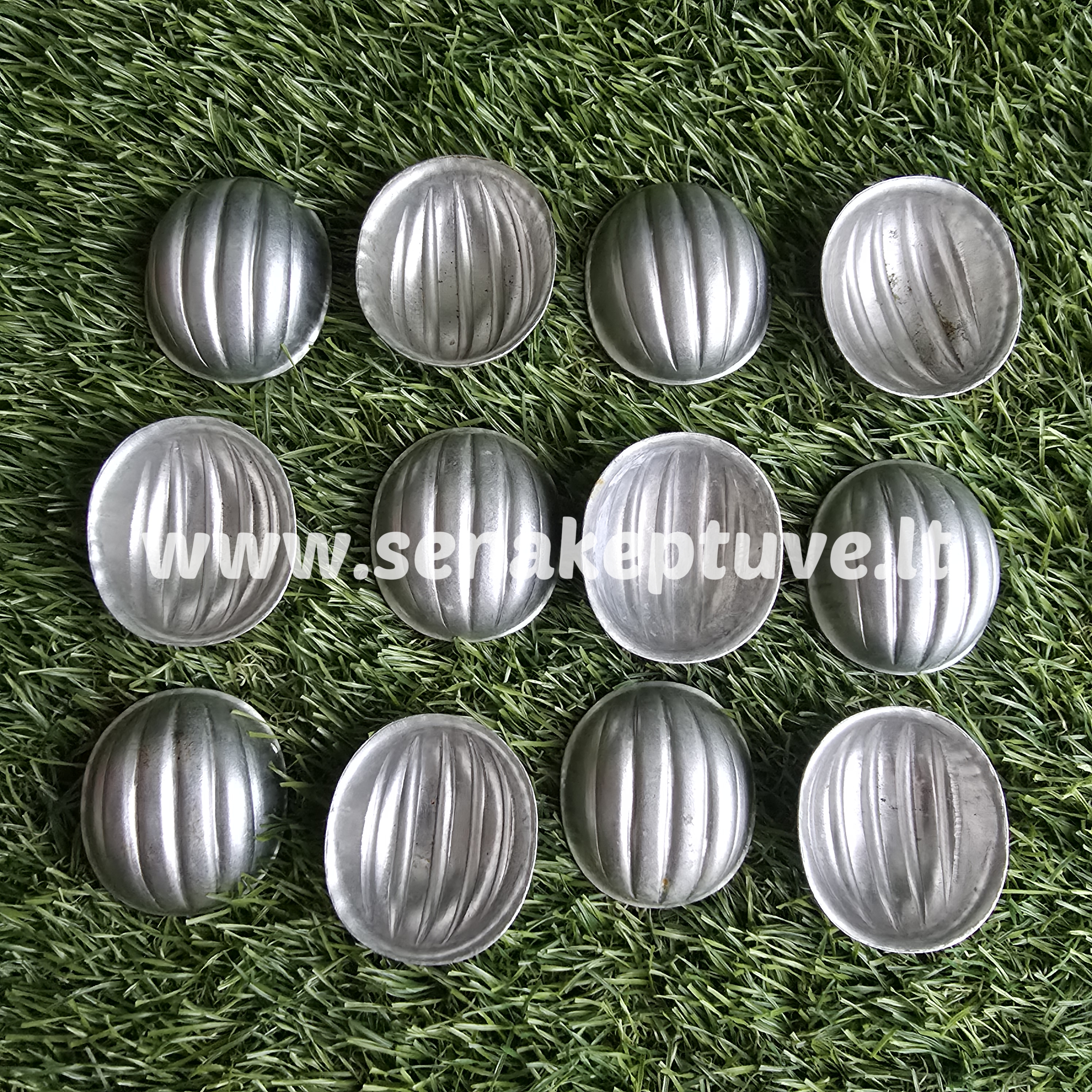 Senovinės riešutėlių formelės