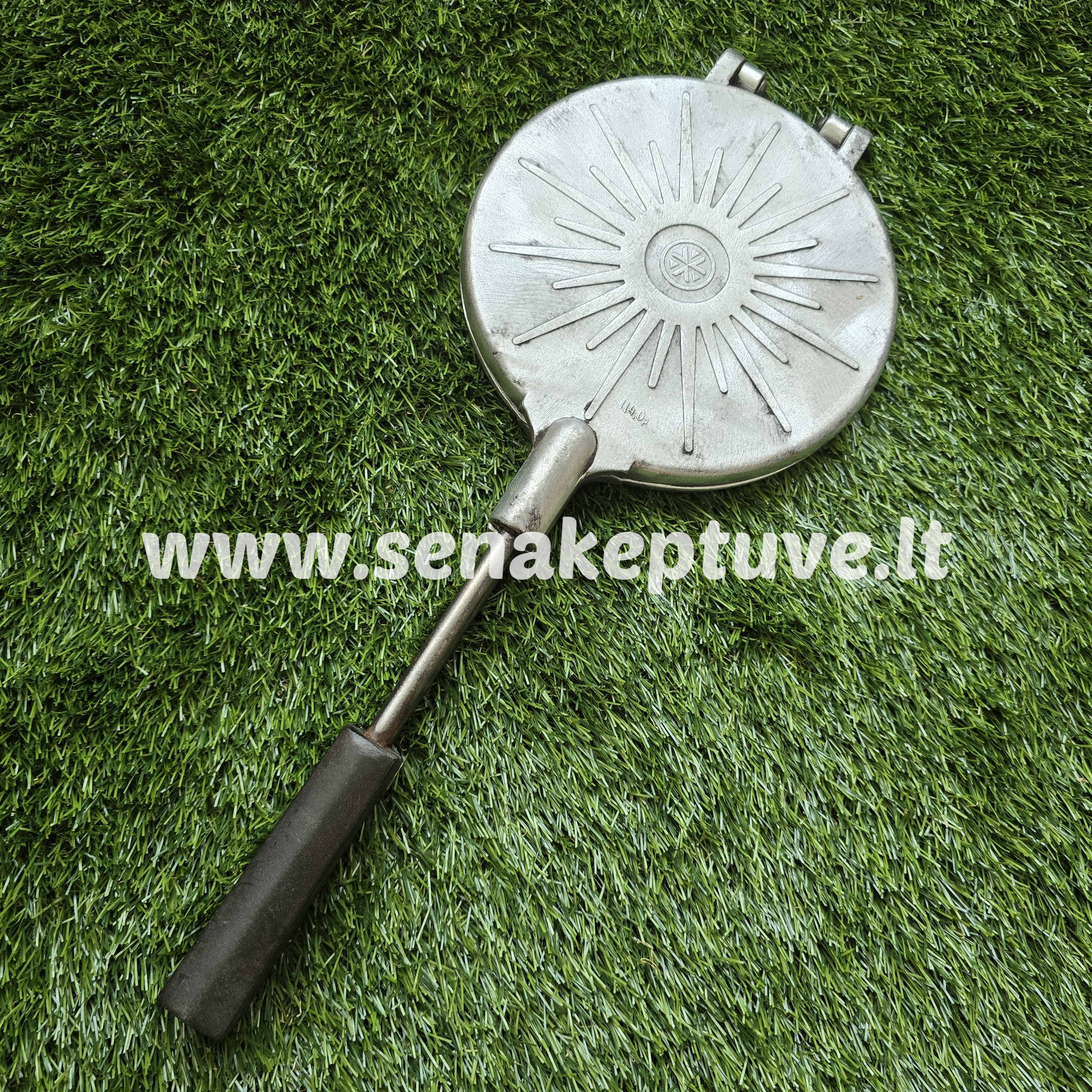 Senovinė blynų keptuvė