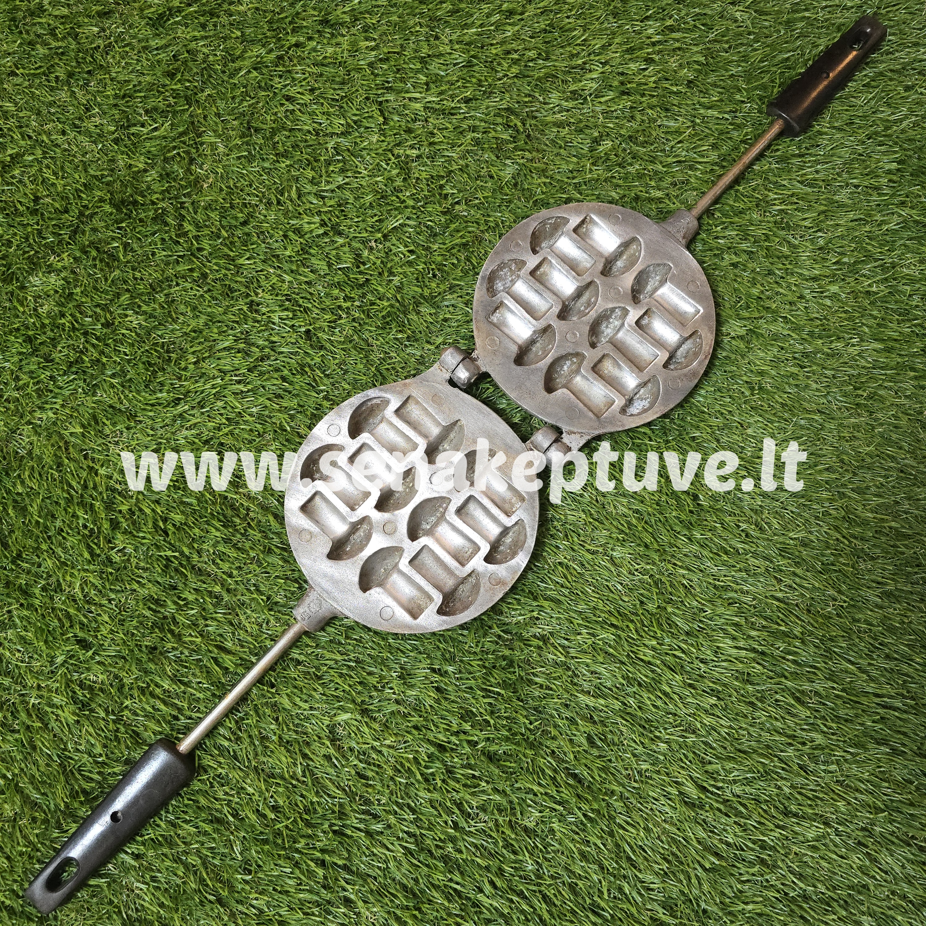 Senovinė grybukų keptuvė