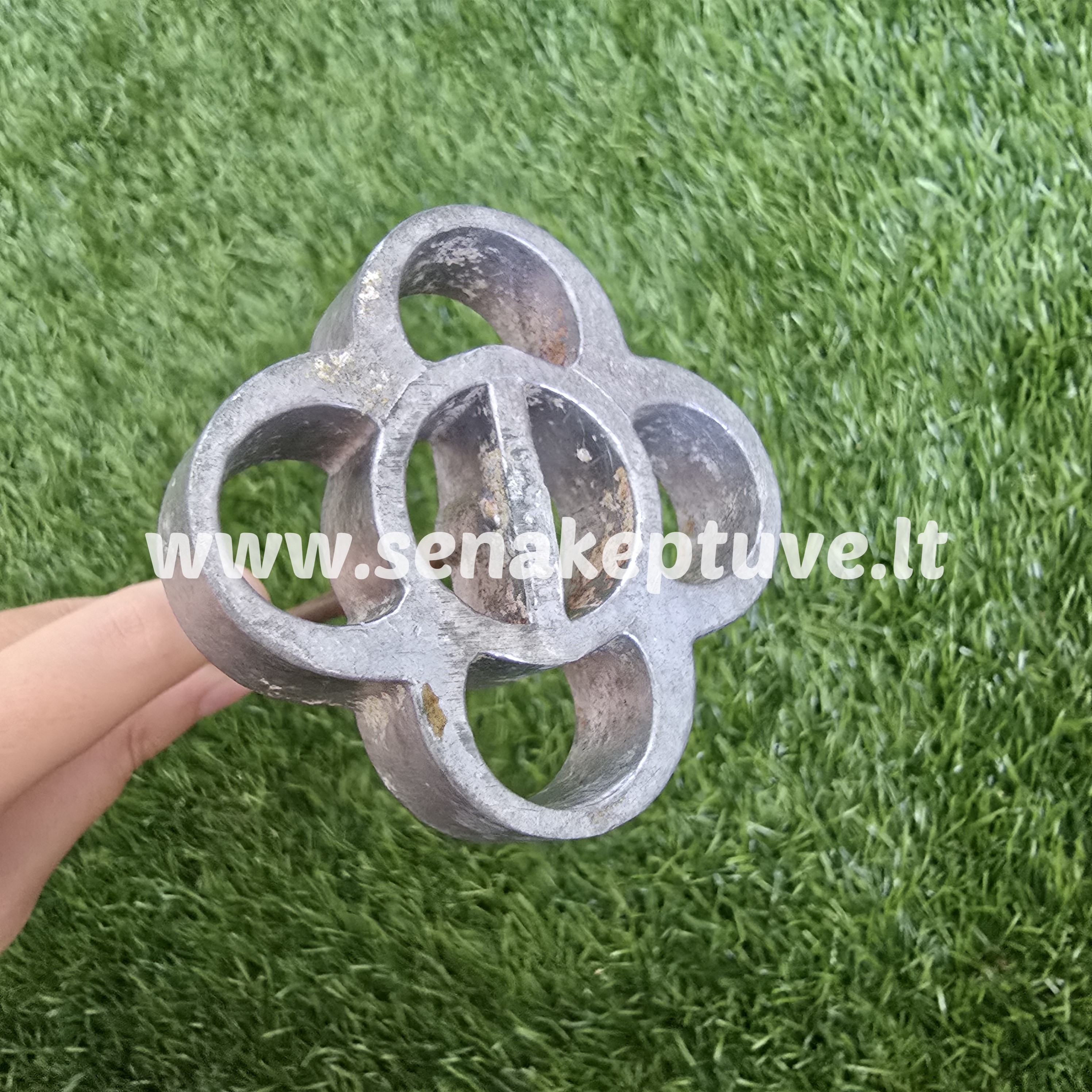 Senovinė žagarėlių formelė su koteliu