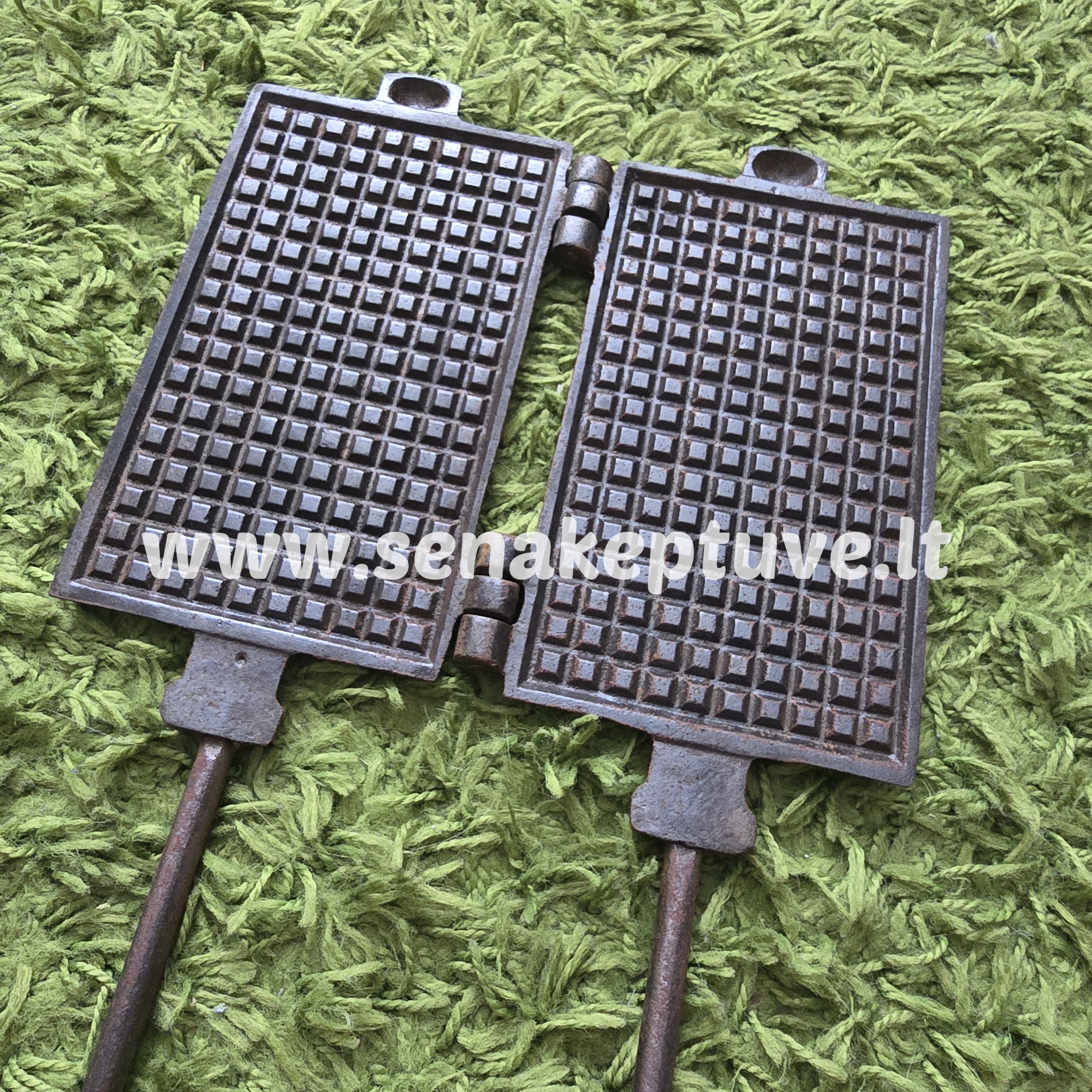 Senovinė ketaus keptuvė