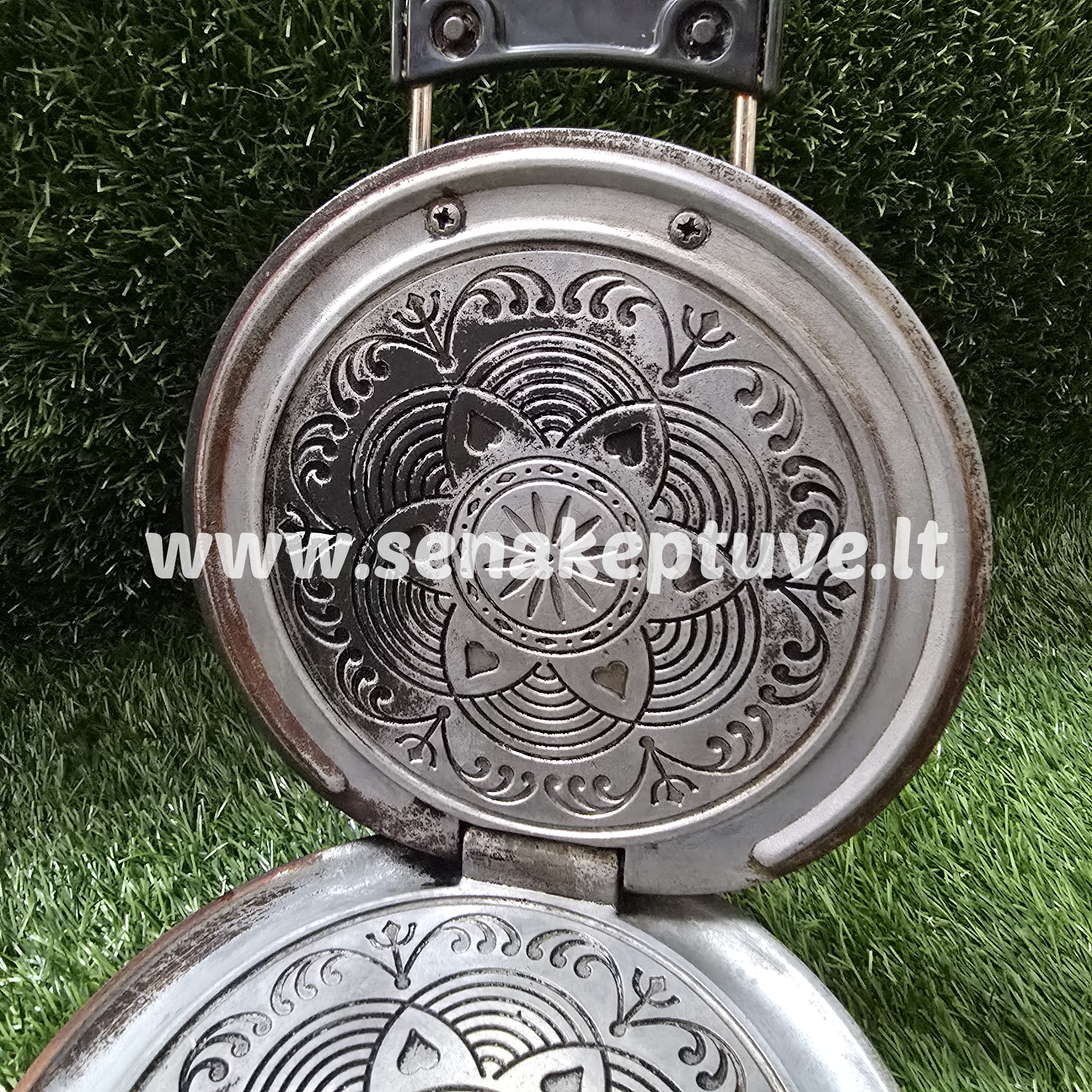 Norvegiška senovinė elektrinė vaflinė su laidu ir 8 originaliais receptais.