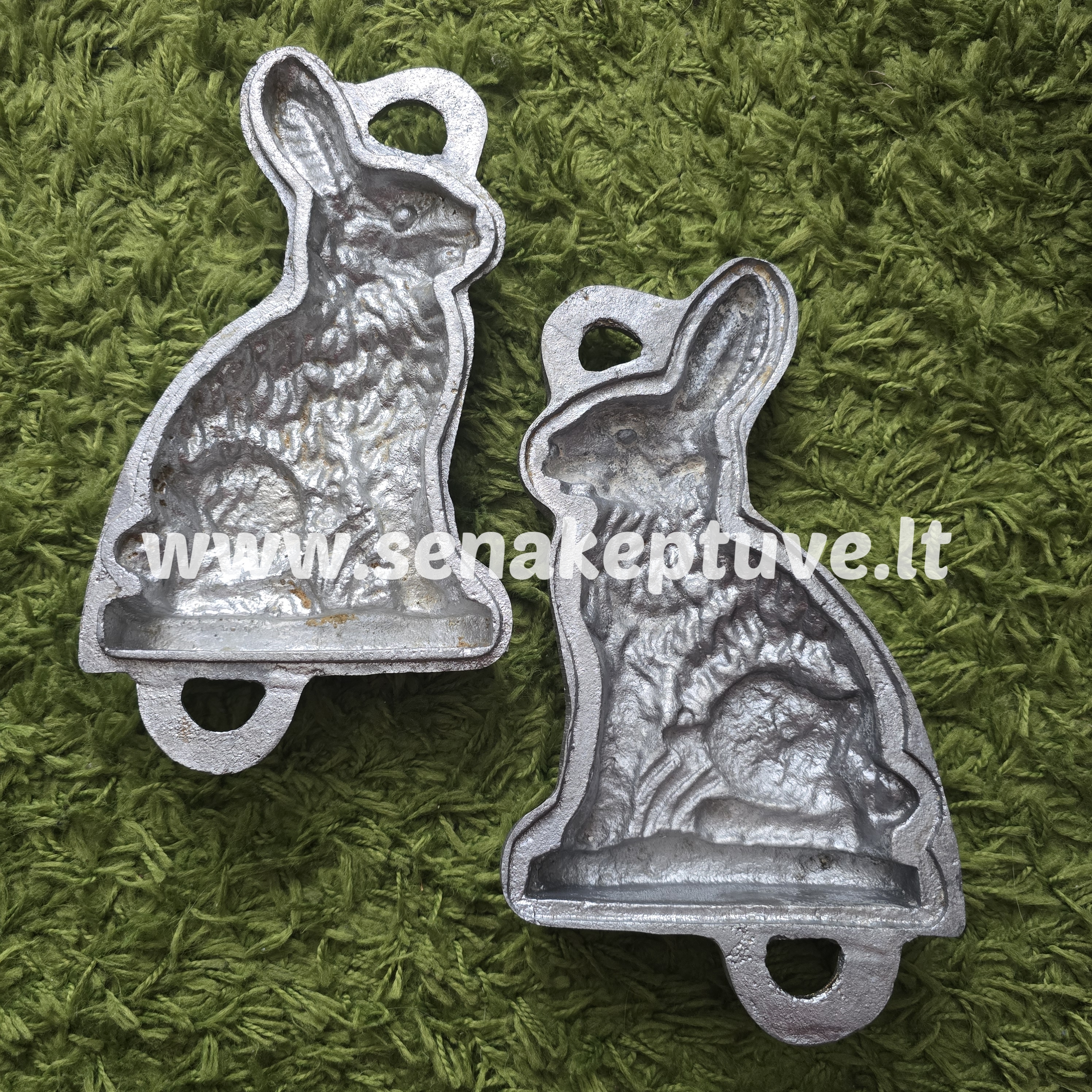 Senovinė zuikučio kepimo forma