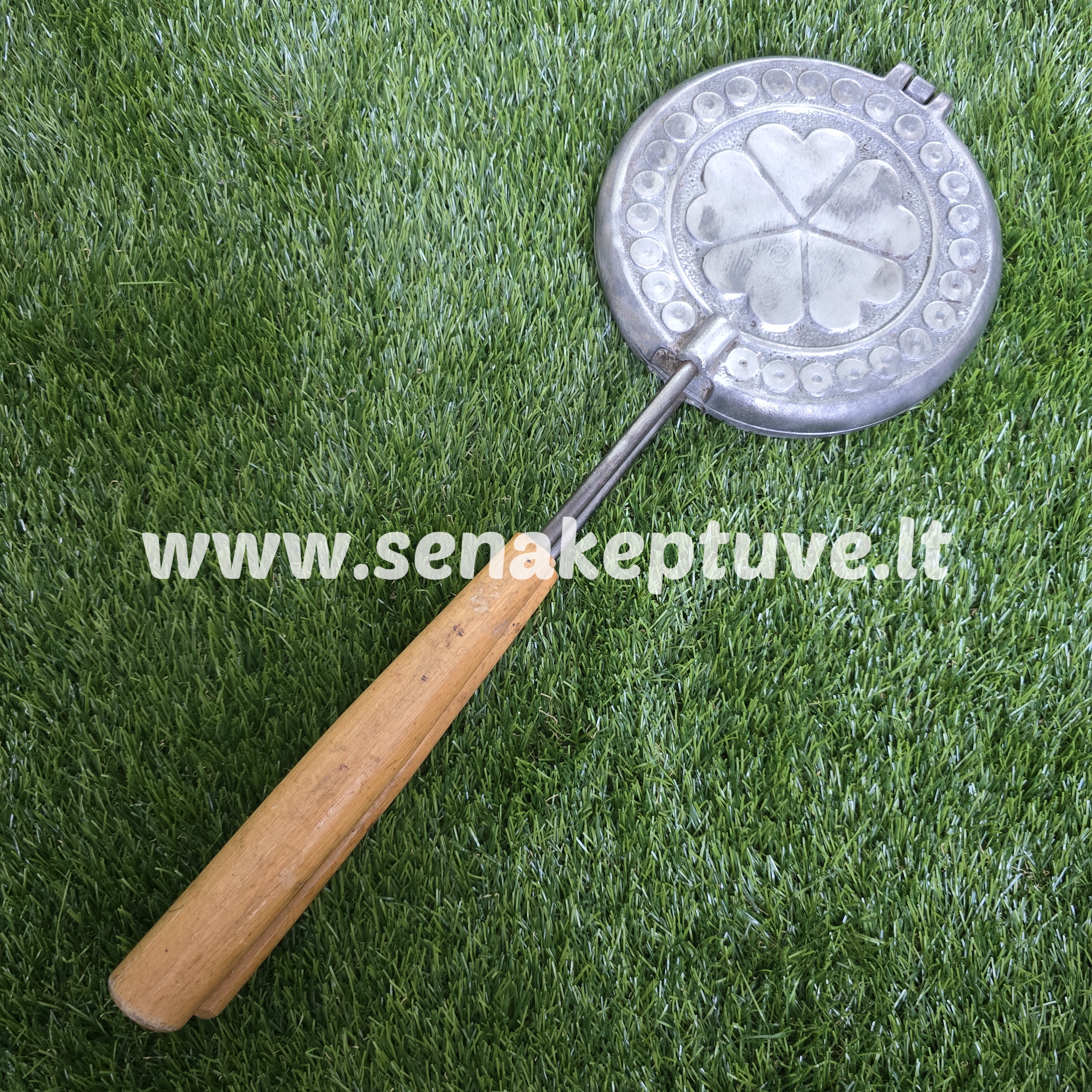 Senovinė blynų keptuvė